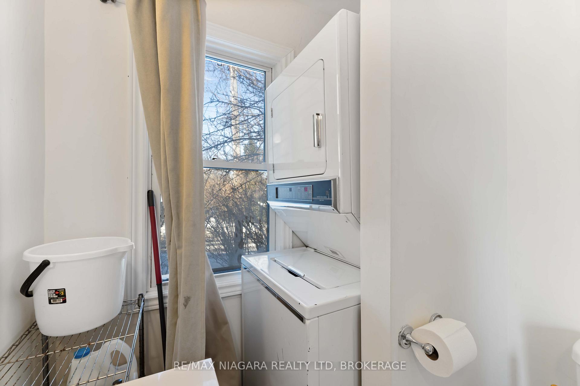 Photo 22 of 1459 Niagara Stone Road, Niagara-on-the-Lake, Virgil — HOMEH