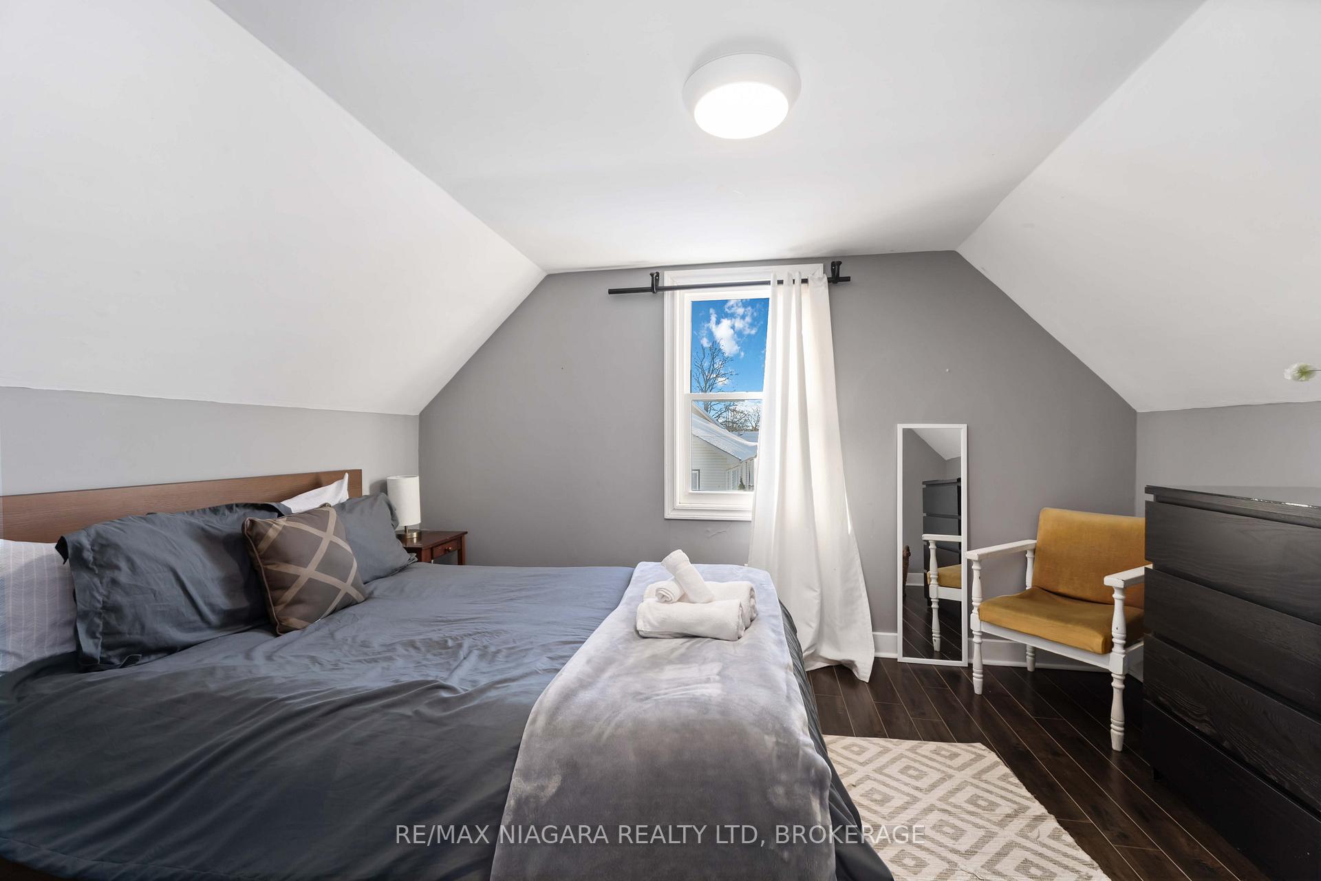 Photo 27 of 1459 Niagara Stone Road, Niagara-on-the-Lake, Virgil — HOMEH