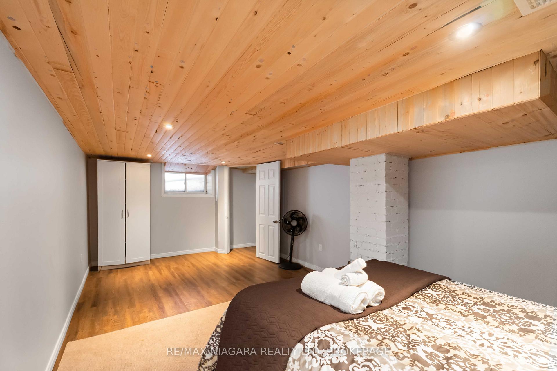 Photo 33 of 1459 Niagara Stone Road, Niagara-on-the-Lake, Virgil — HOMEH
