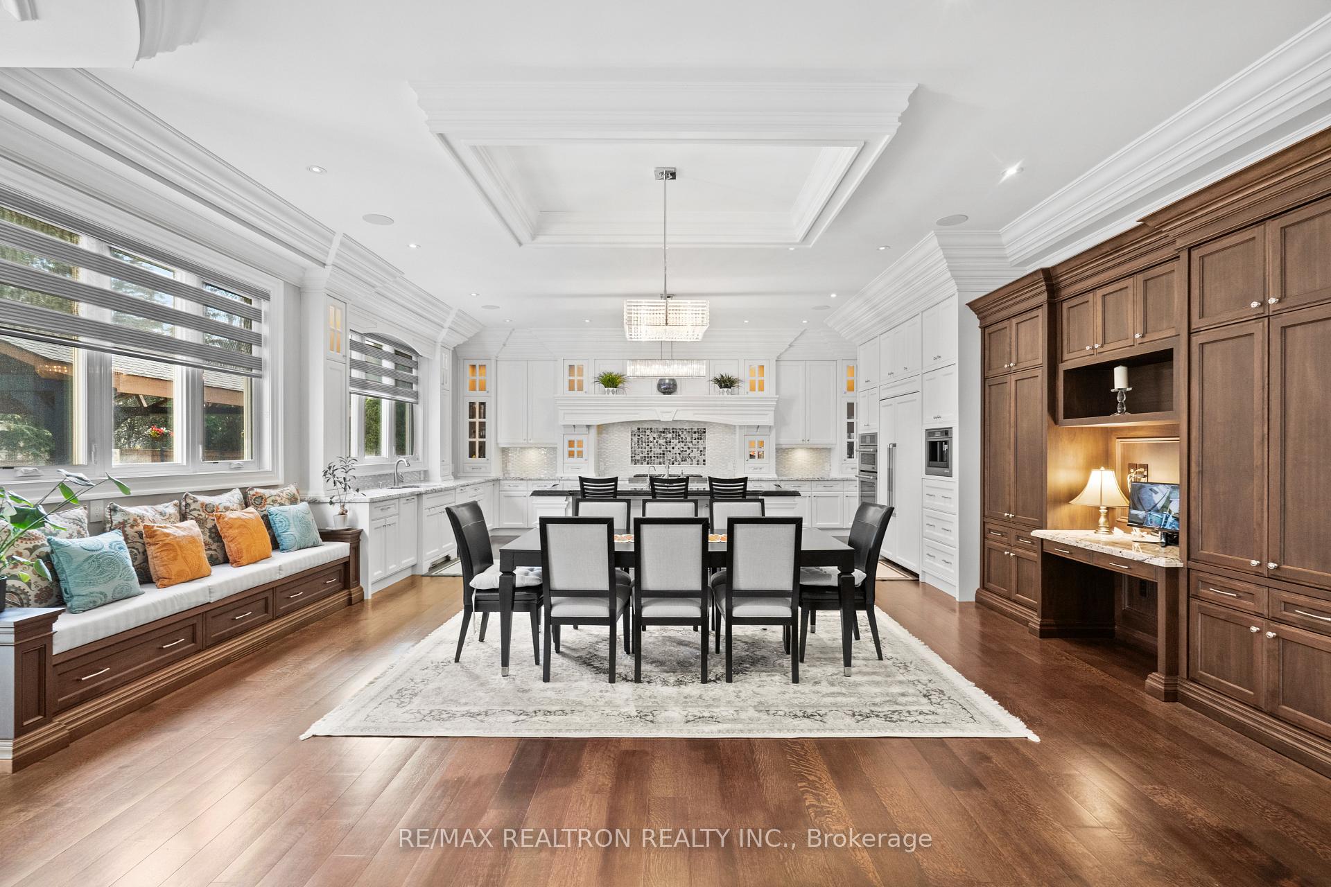 Photo 17 of 7 Winchfield Place, North York, Banbury-Don Mills — HOMEH