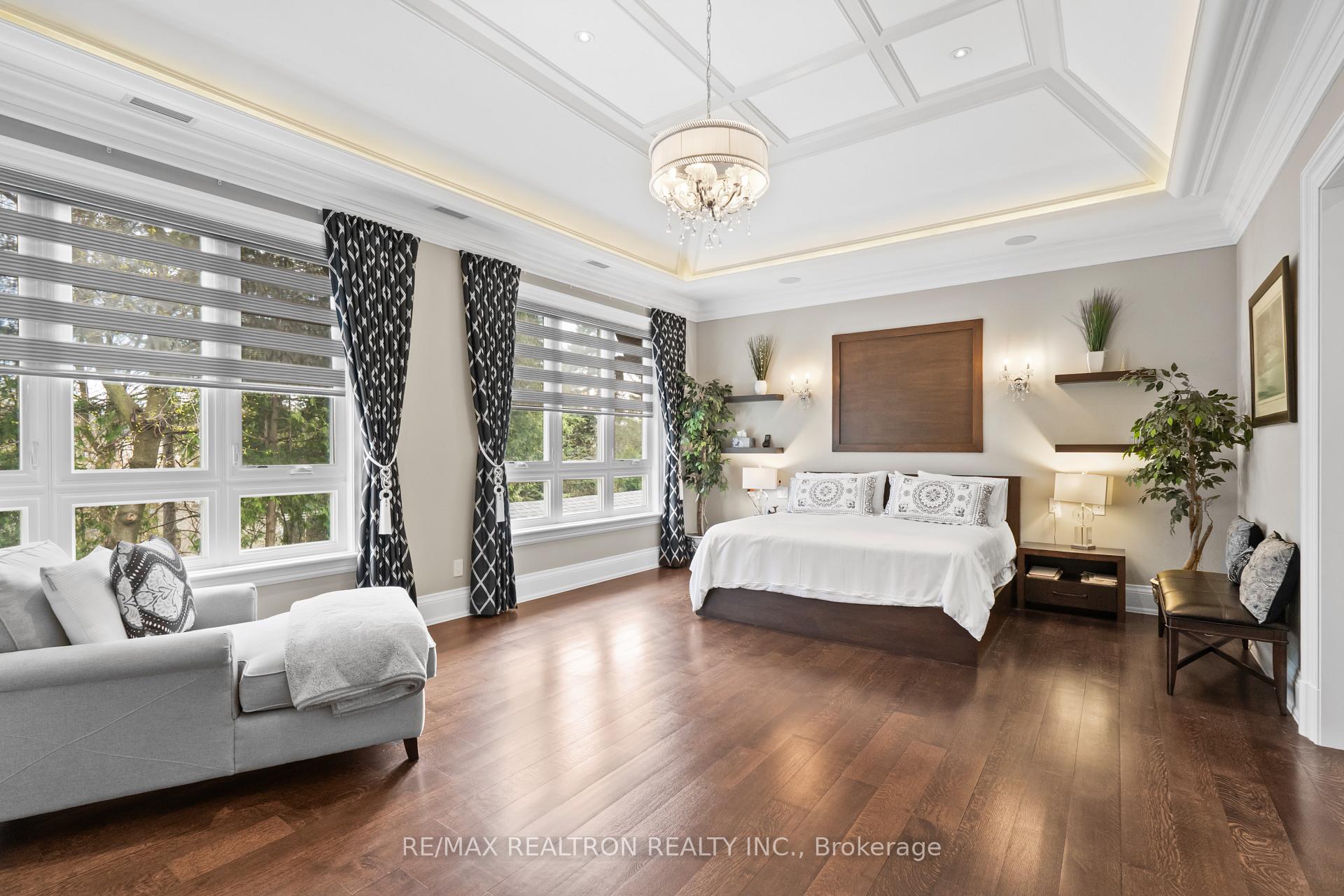 Photo 23 of 7 Winchfield Place, North York, Banbury-Don Mills — HOMEH