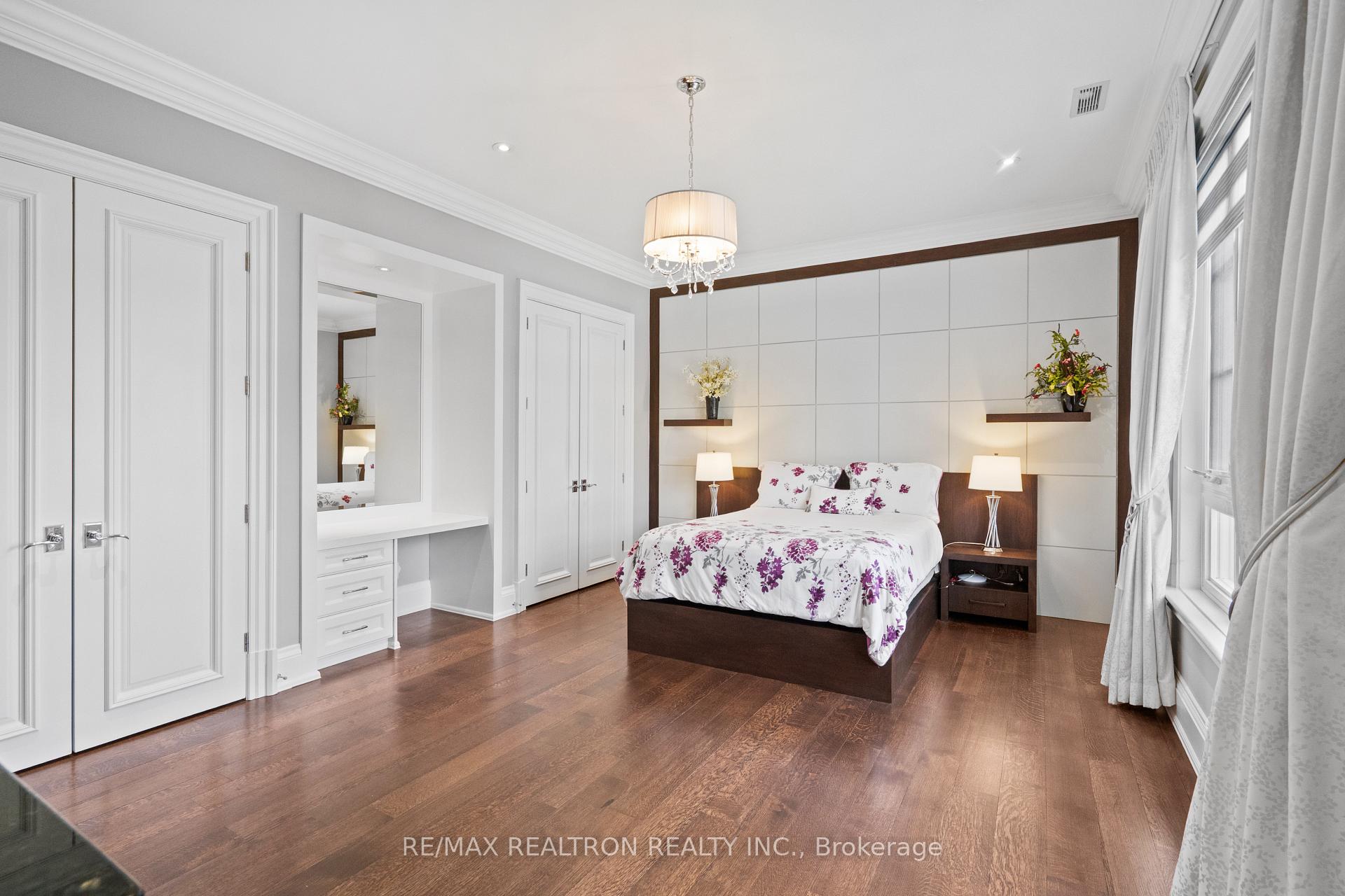 Photo 30 of 7 Winchfield Place, North York, Banbury-Don Mills — HOMEH