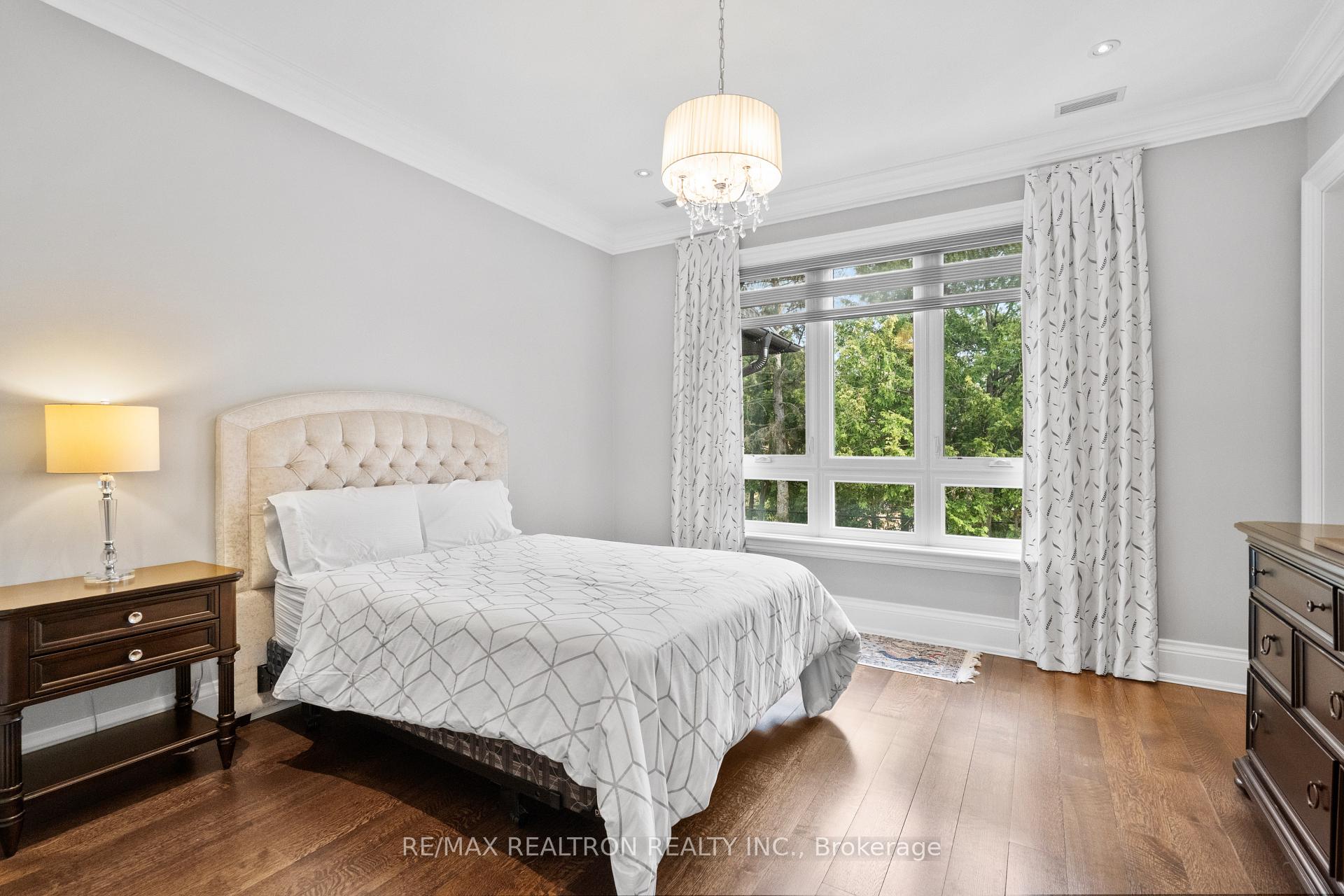Photo 32 of 7 Winchfield Place, North York, Banbury-Don Mills — HOMEH