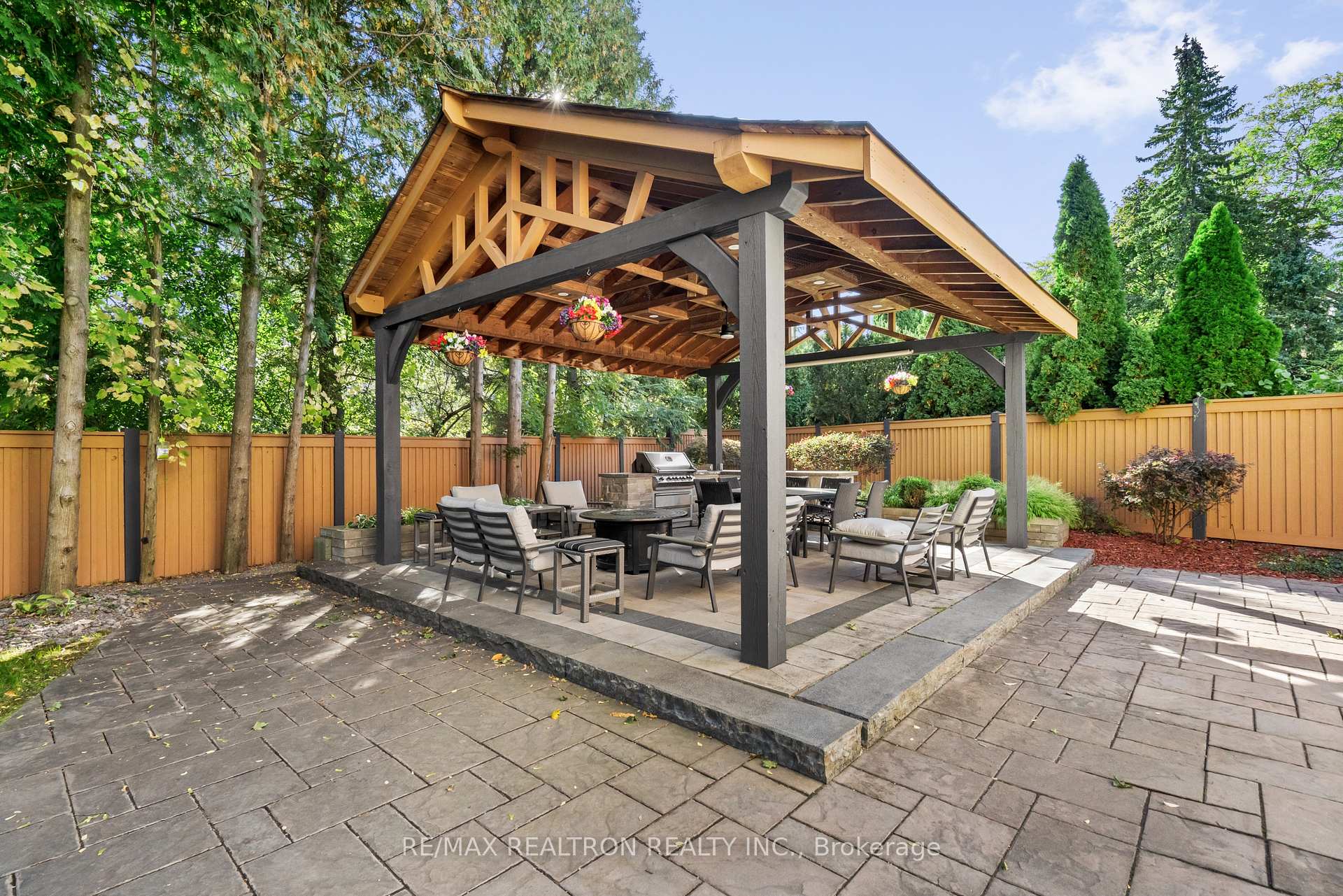 Photo 44 of 7 Winchfield Place, North York, Banbury-Don Mills — HOMEH