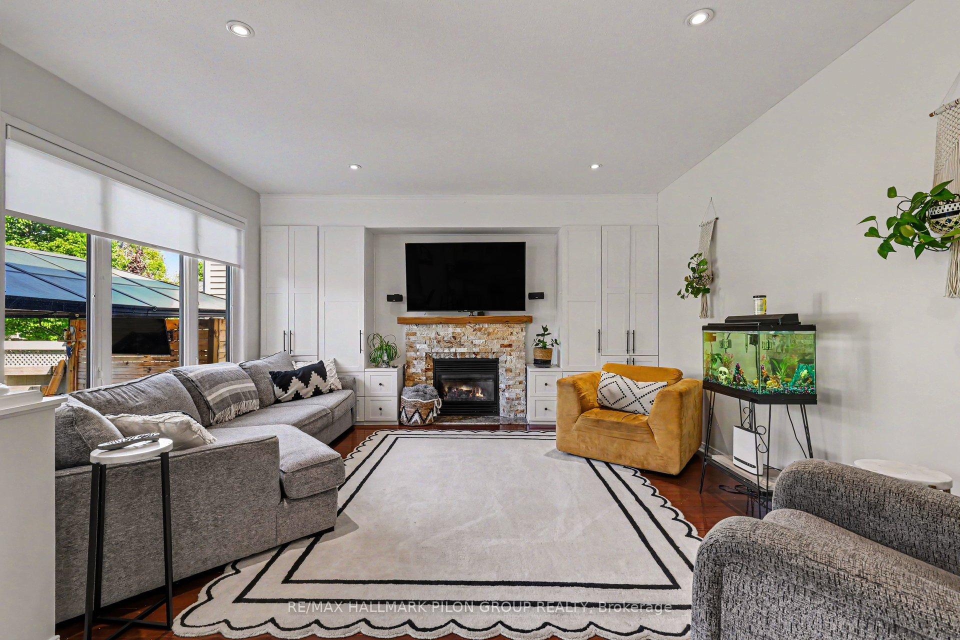 Photo 12 of 2139 Valin Street, Ottawa, Springridge/East Village — HOMEH