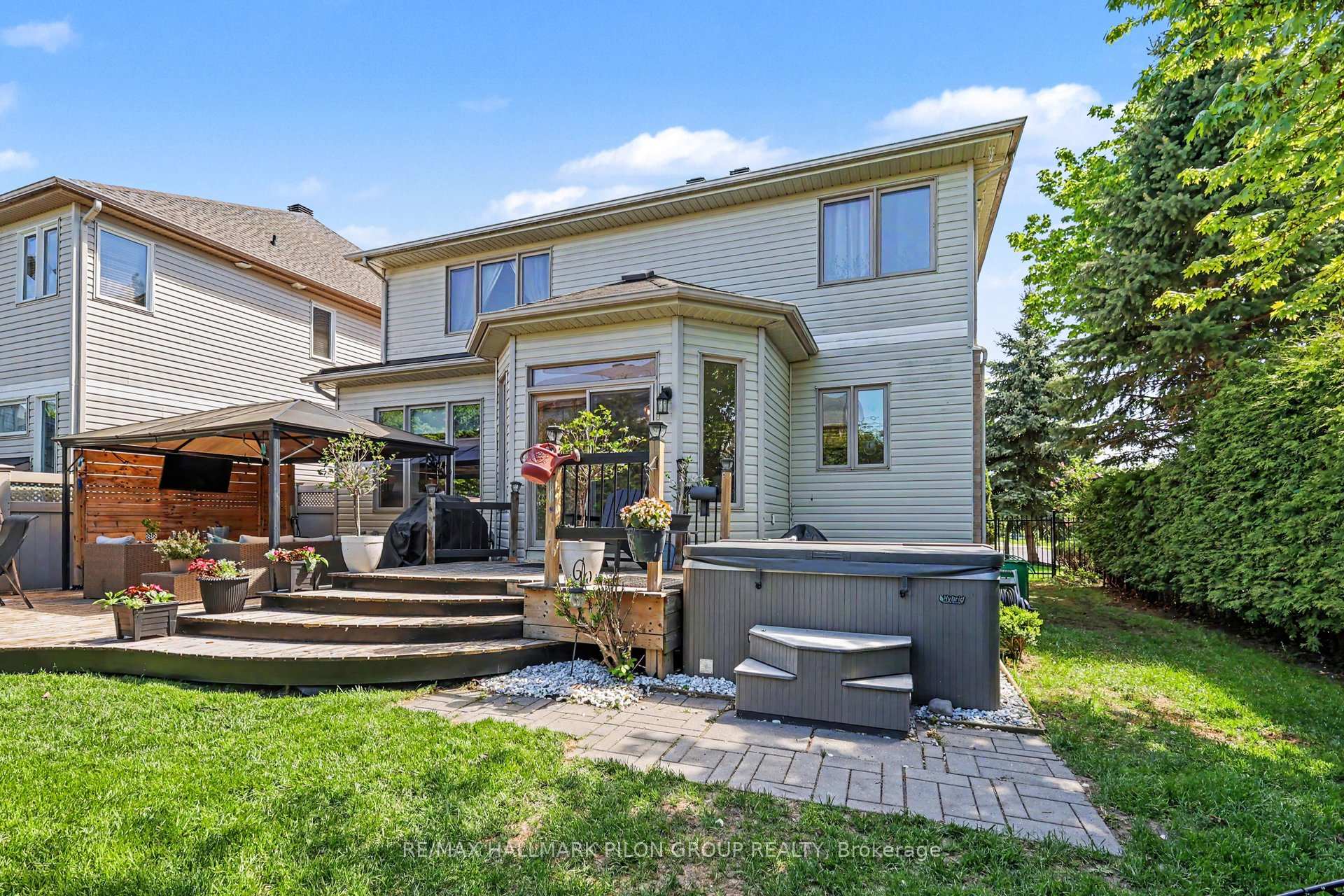 Photo 30 of 2139 Valin Street, Ottawa, Springridge/East Village — HOMEH