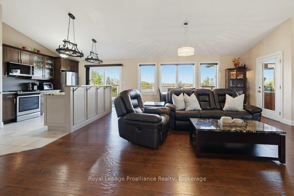 Photo 10 of 2491 Harmony Road, Tyendinaga, Tyendinaga Township — HOMEH