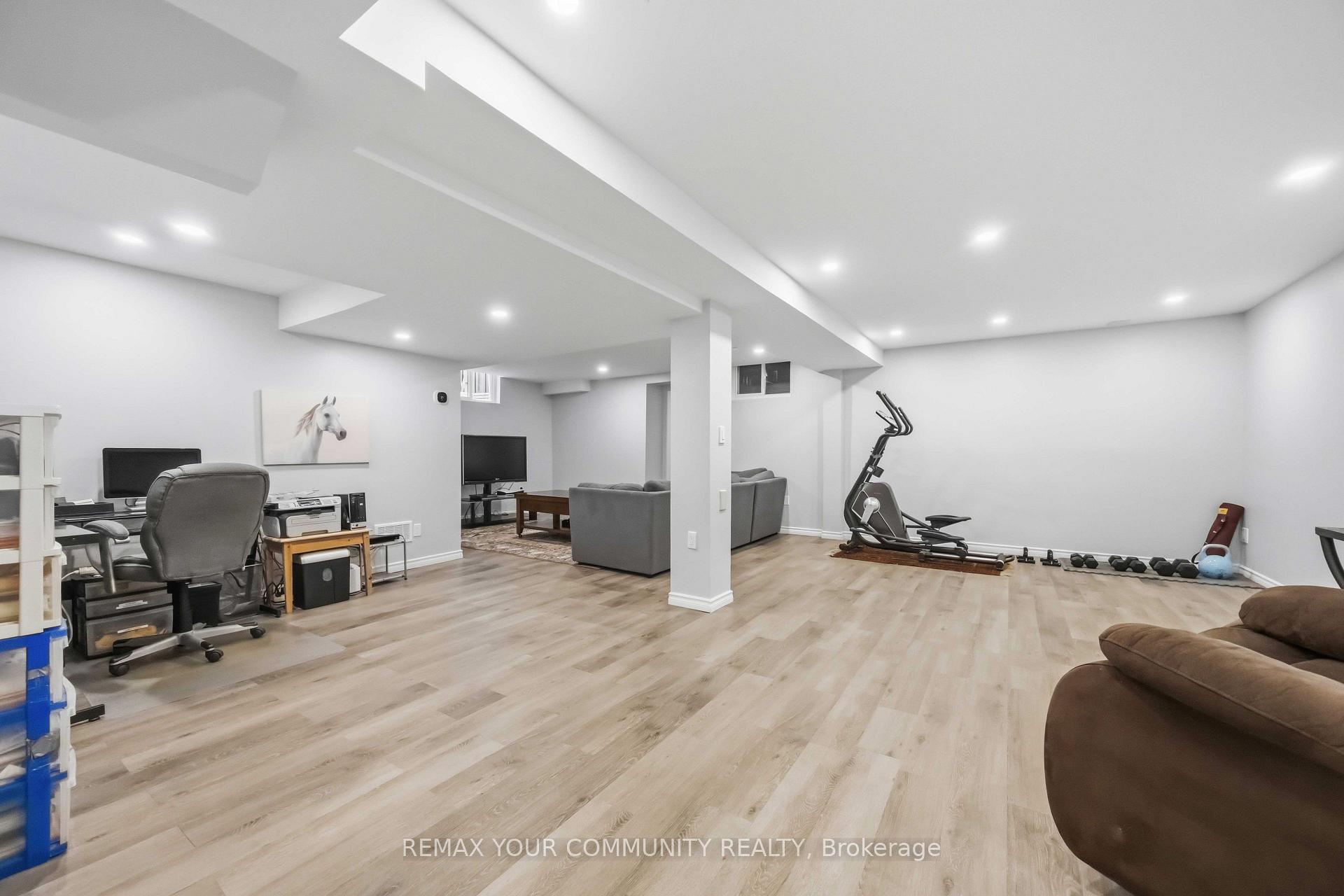 Photo 28 of 1706 Woodside Lane, Pickering, Amberlea — HOMEH