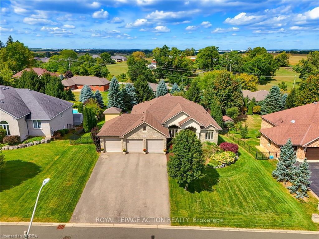 Photo 3 of 29 Farrow Road, Brant, Brantford Twp — HOMEH