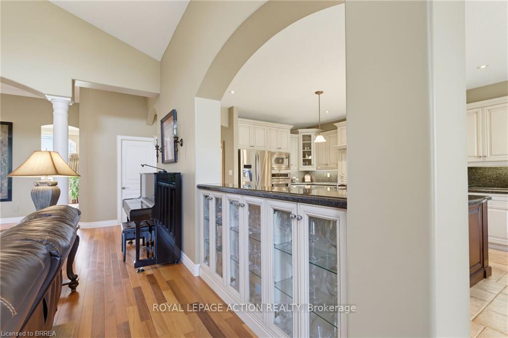 Photo 12 of 29 Farrow Road, Brant, Brantford Twp — HOMEH