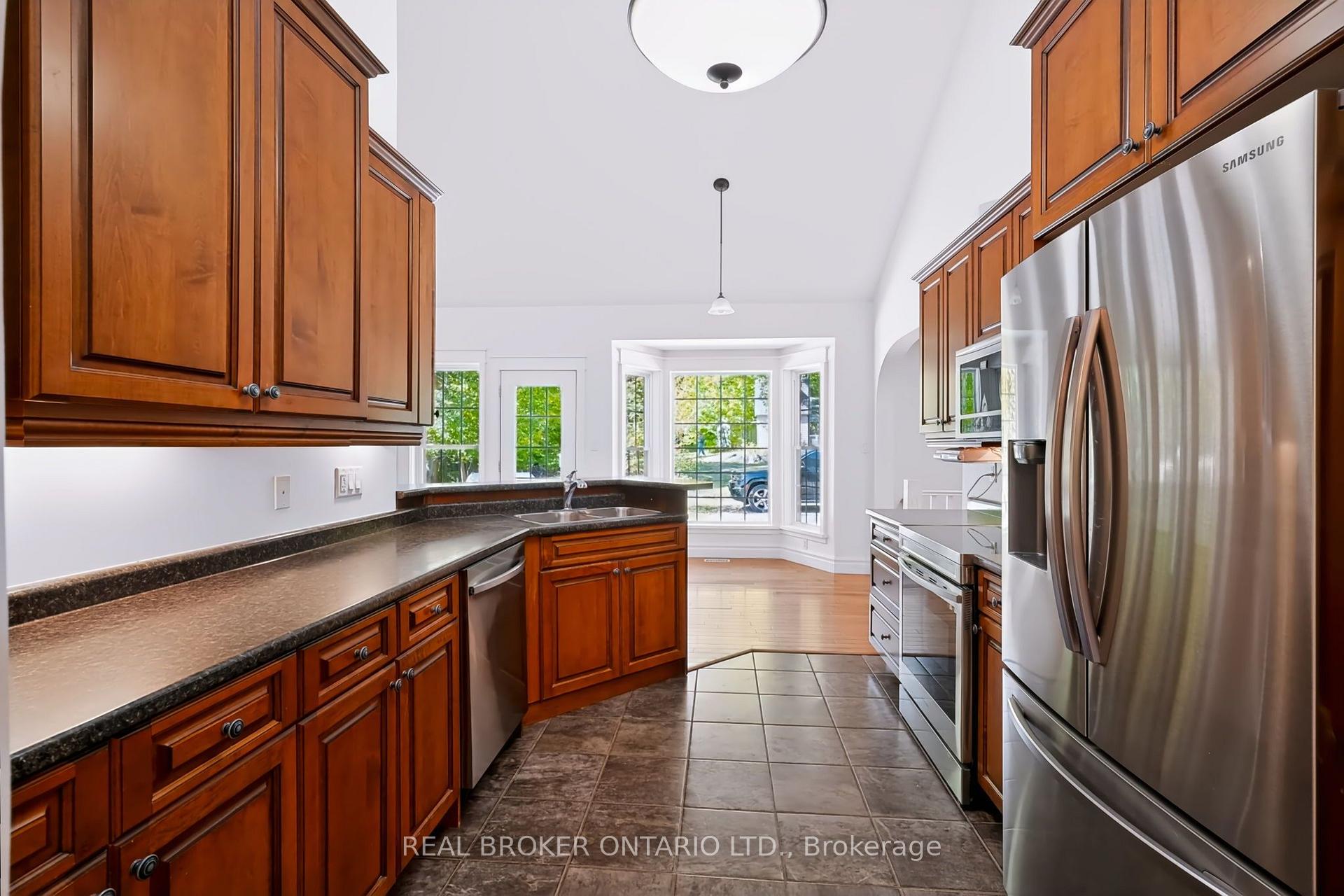 Photo 9 of 236172 Concession 2B Road, Chatsworth — HOMEH