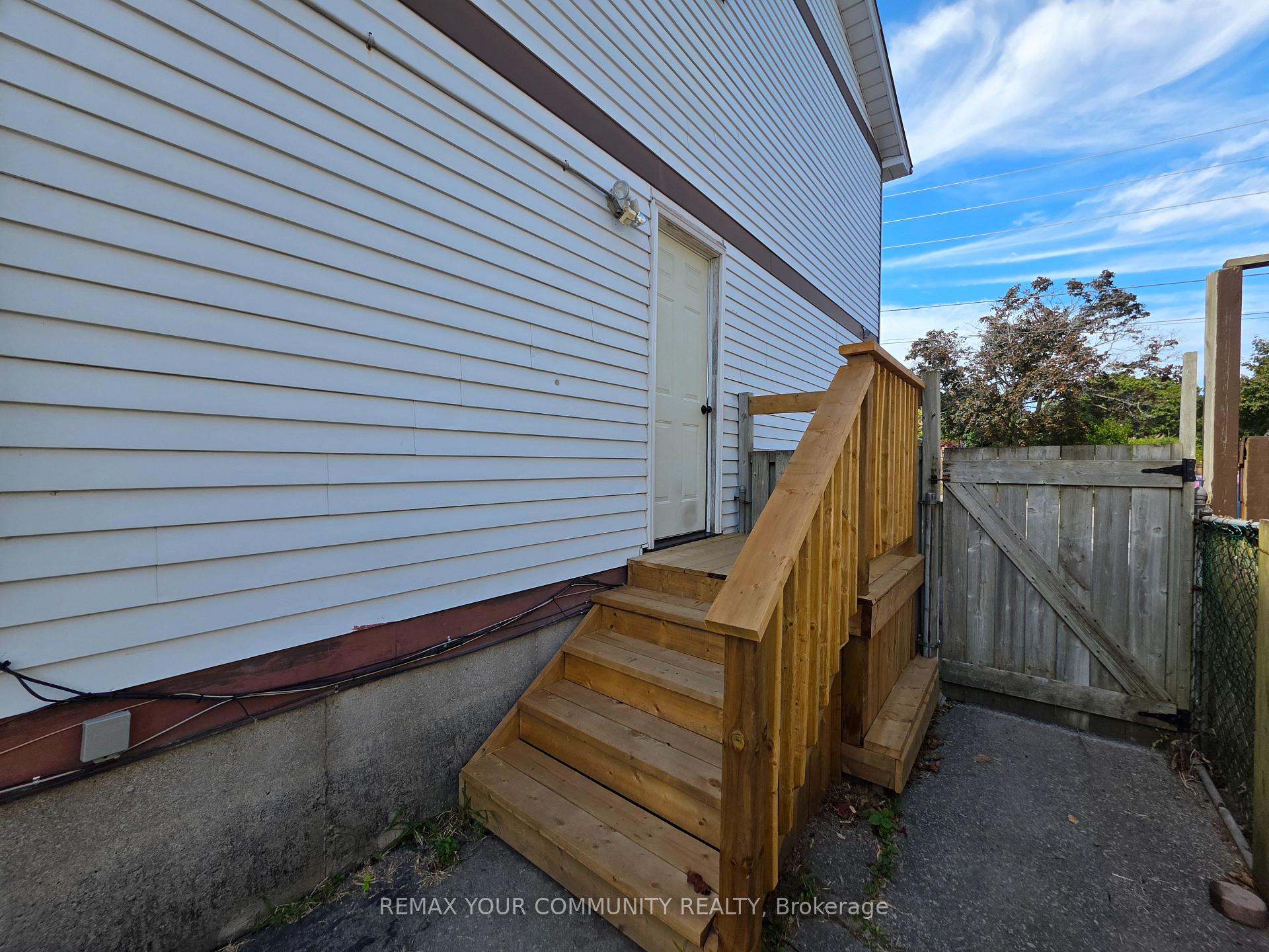 Photo 8 of Unit Main, 331 Phillip Murray Avenue, Oshawa, Lakeview — HOMEH