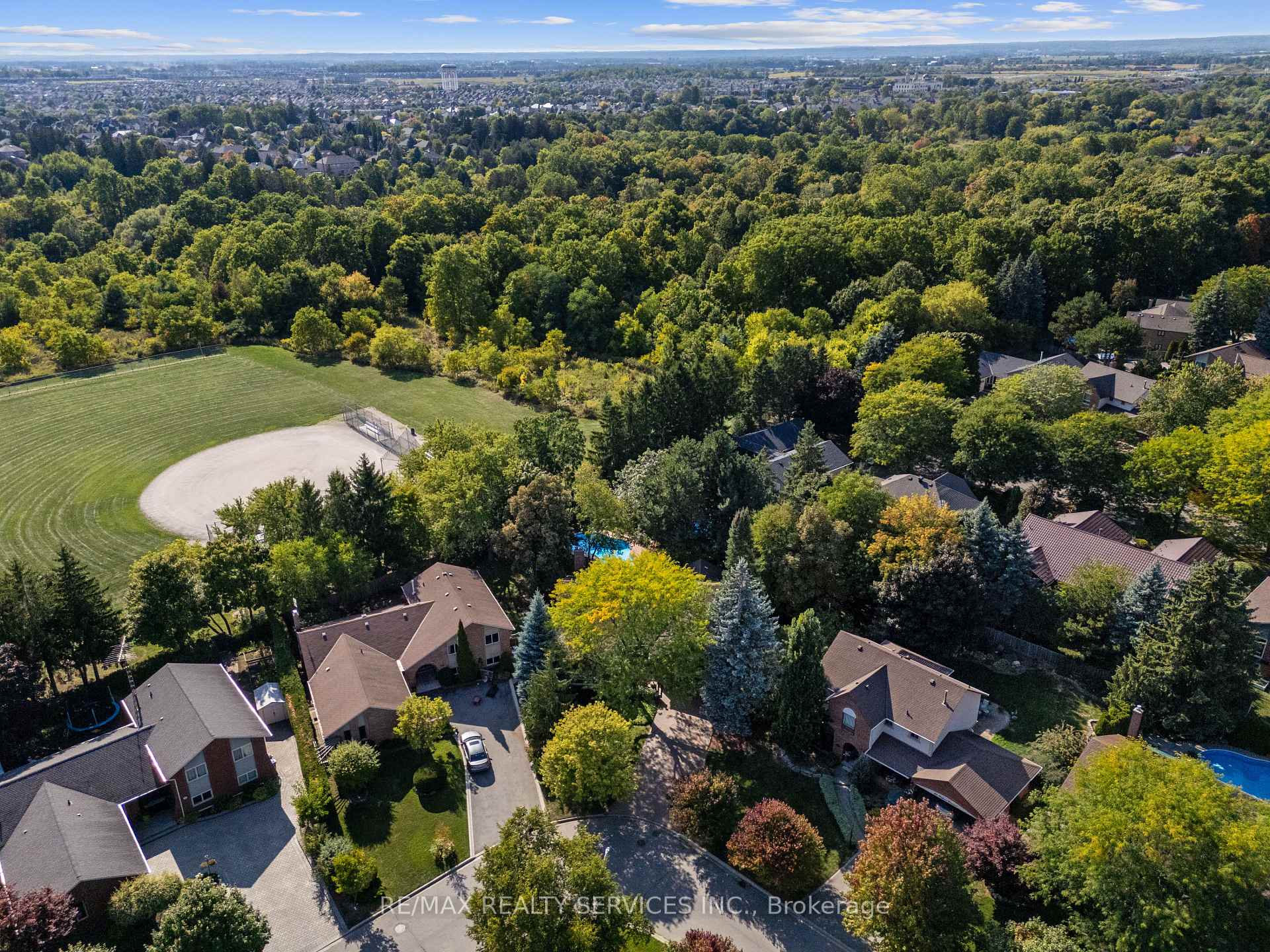 Photo 50 of 22 Oldham Crescent, Brampton, Snelgrove — HOMEH