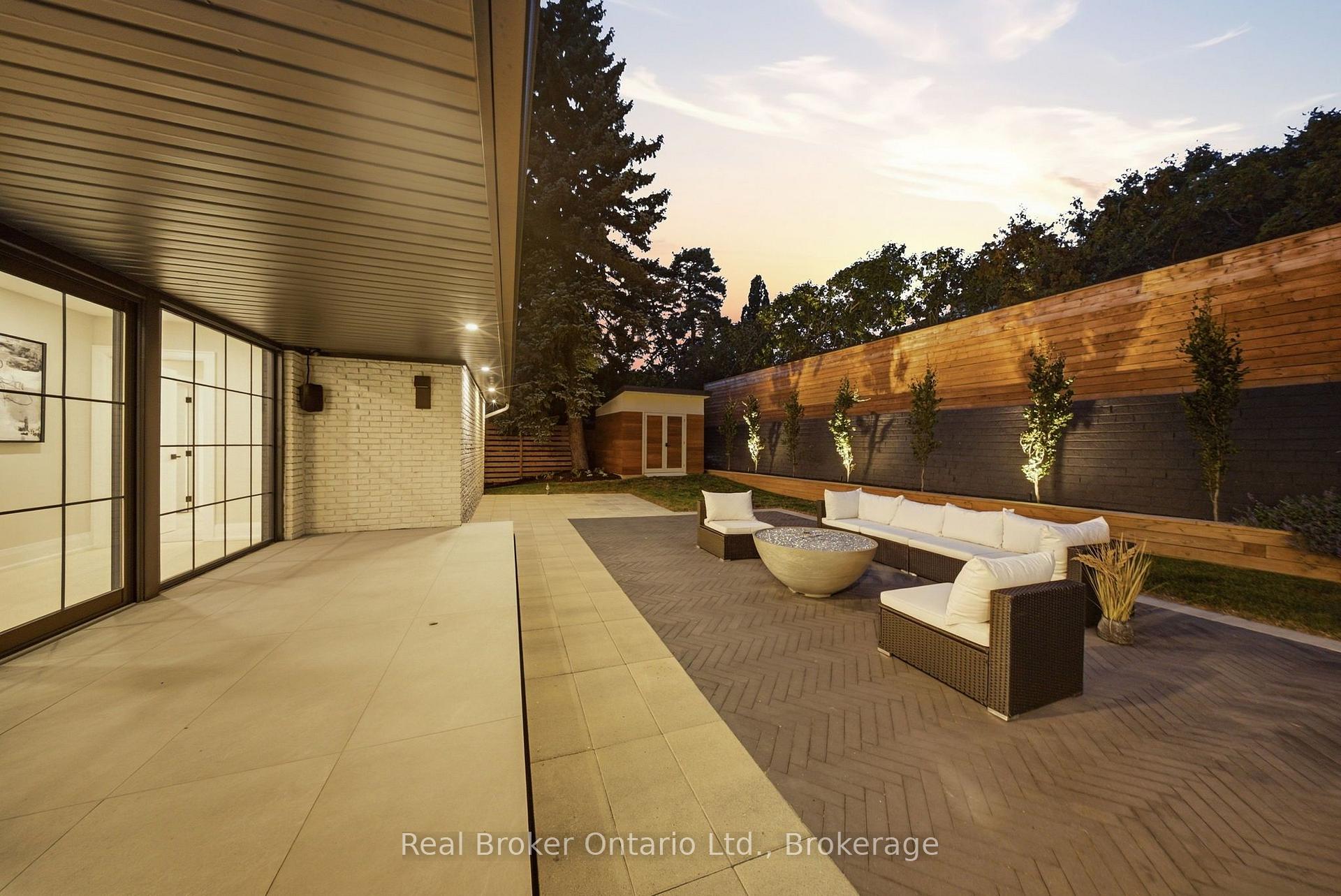 Photo 47 of 841 Danforth Place, Burlington, Bayview — HOMEH