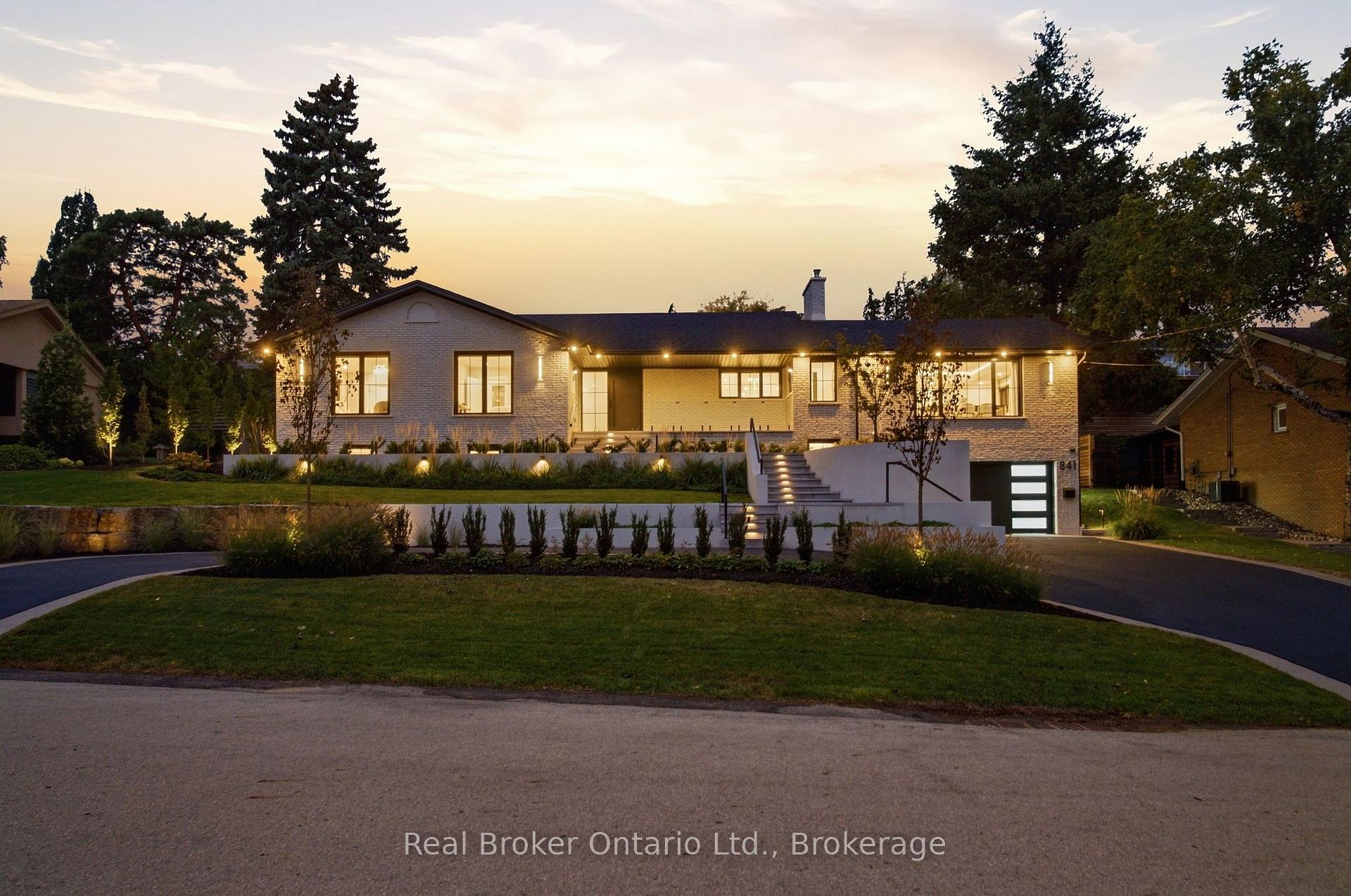 Photo 50 of 841 Danforth Place, Burlington, Bayview — HOMEH