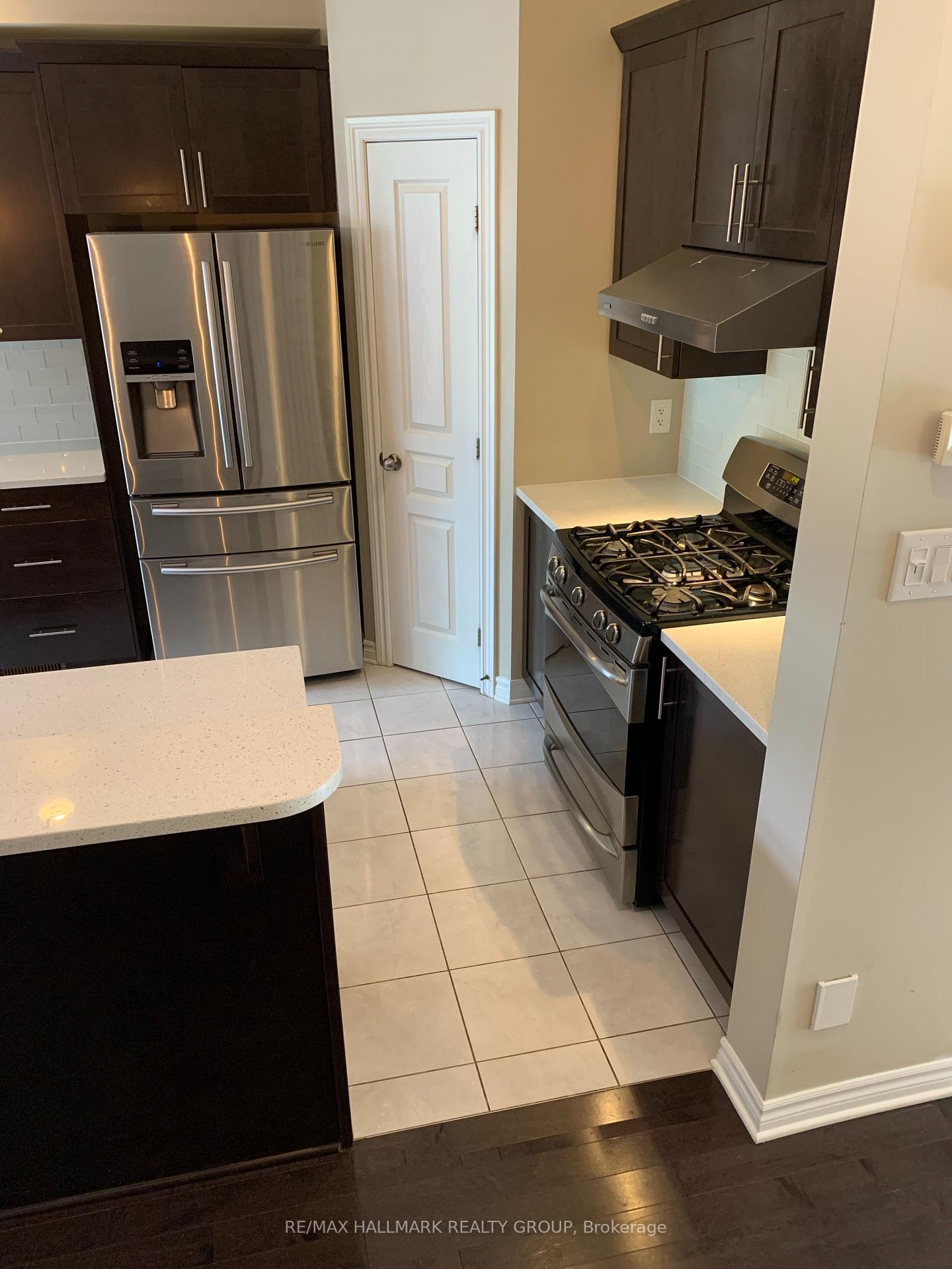 Photo 9 of 469 Foxhall Way, Ottawa, Kanata - Bridlewood — HOMEH