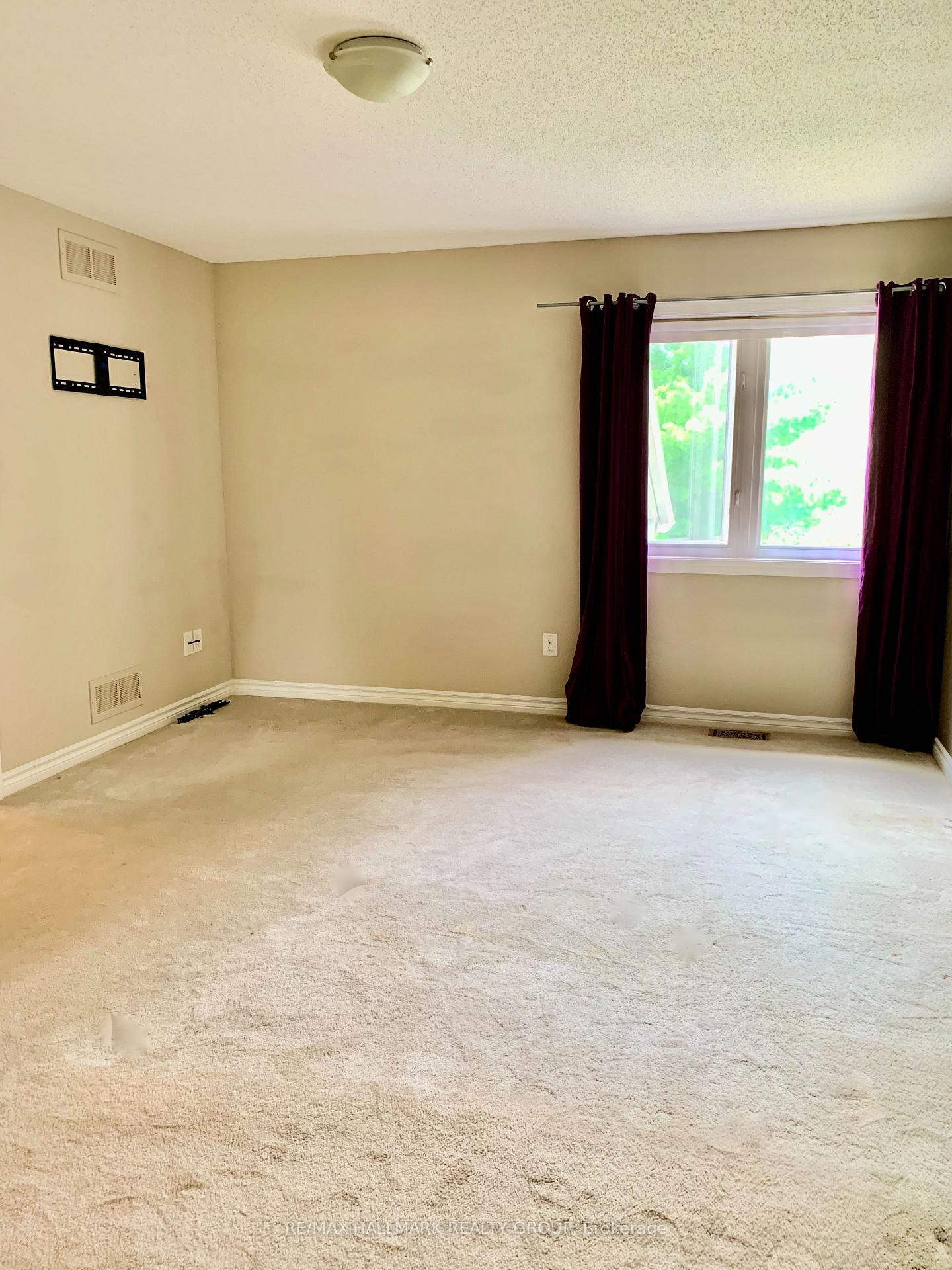 Photo 15 of 469 Foxhall Way, Ottawa, Kanata - Bridlewood — HOMEH