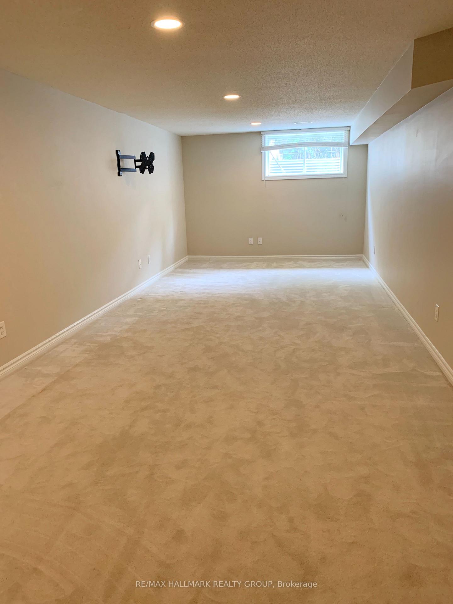 Photo 34 of 469 Foxhall Way, Ottawa, Kanata - Bridlewood — HOMEH