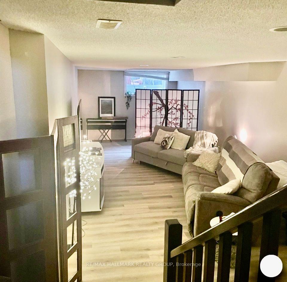 Photo 35 of 469 Foxhall Way, Ottawa, Kanata - Bridlewood — HOMEH
