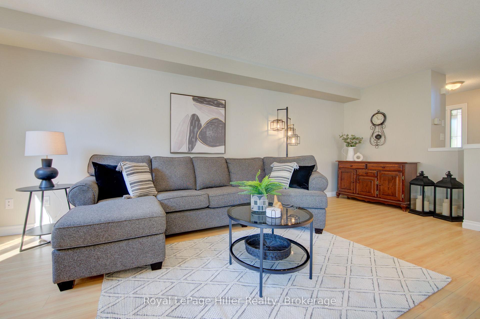 Photo 8 of 220 Schneller Drive, Wilmot, Baden — HOMEH
