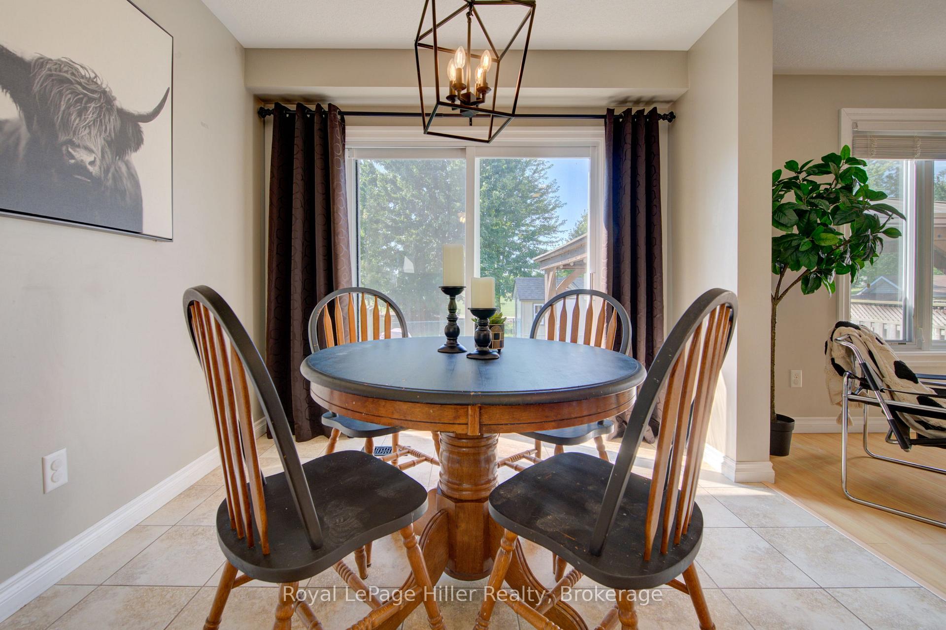 Photo 17 of 220 Schneller Drive, Wilmot, Baden — HOMEH