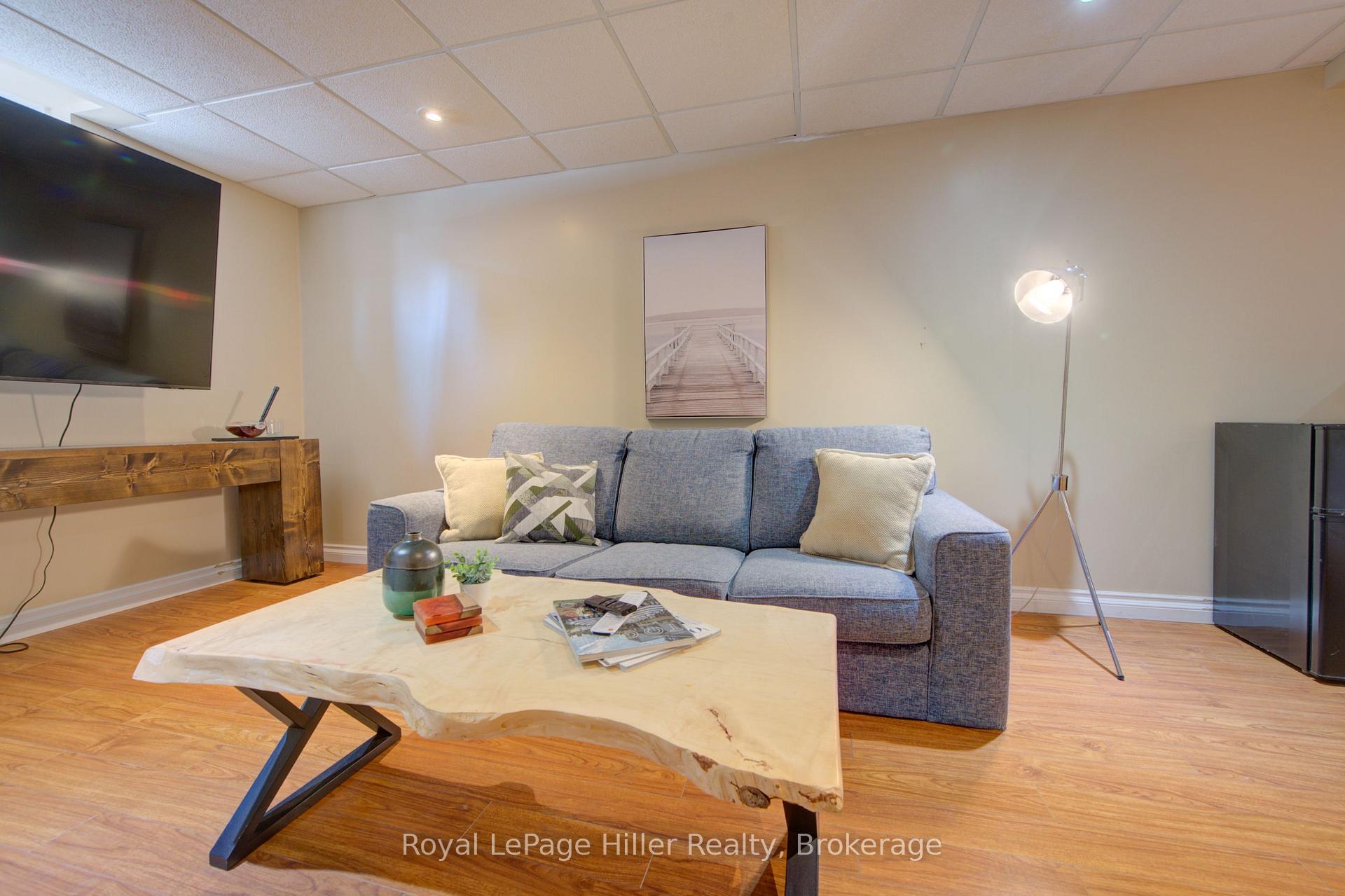 Photo 39 of 220 Schneller Drive, Wilmot, Baden — HOMEH