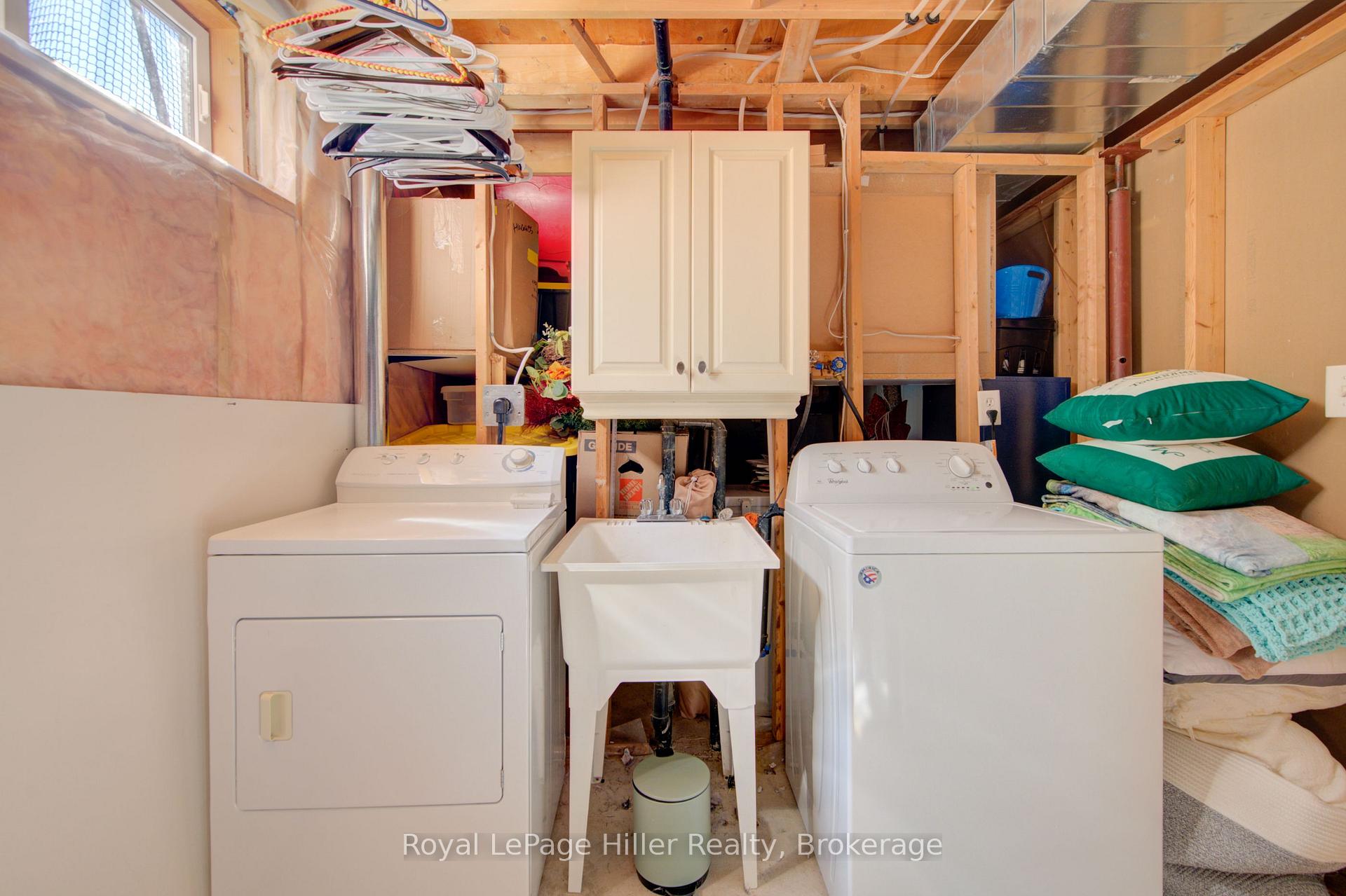 Photo 41 of 220 Schneller Drive, Wilmot, Baden — HOMEH
