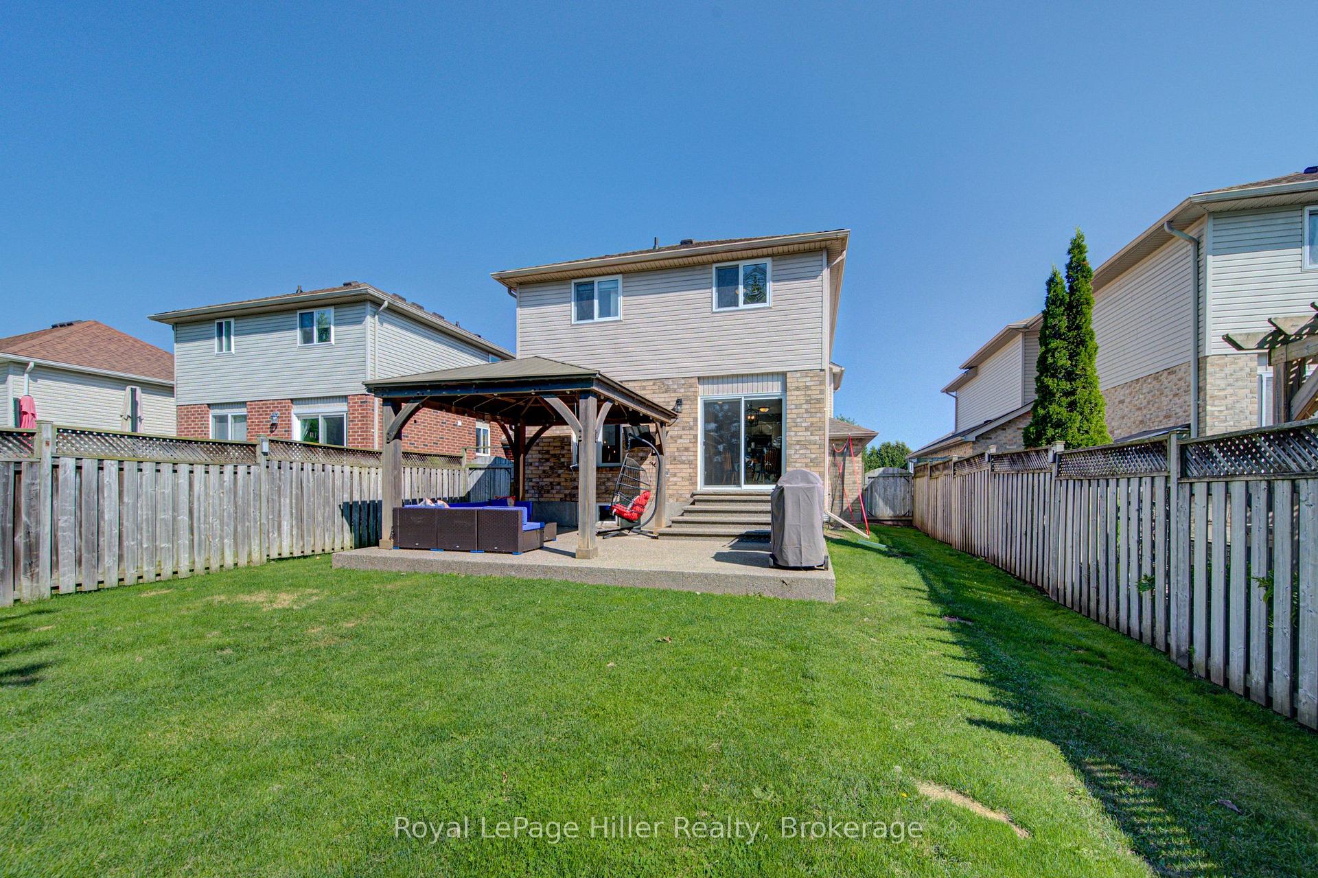 Photo 42 of 220 Schneller Drive, Wilmot, Baden — HOMEH