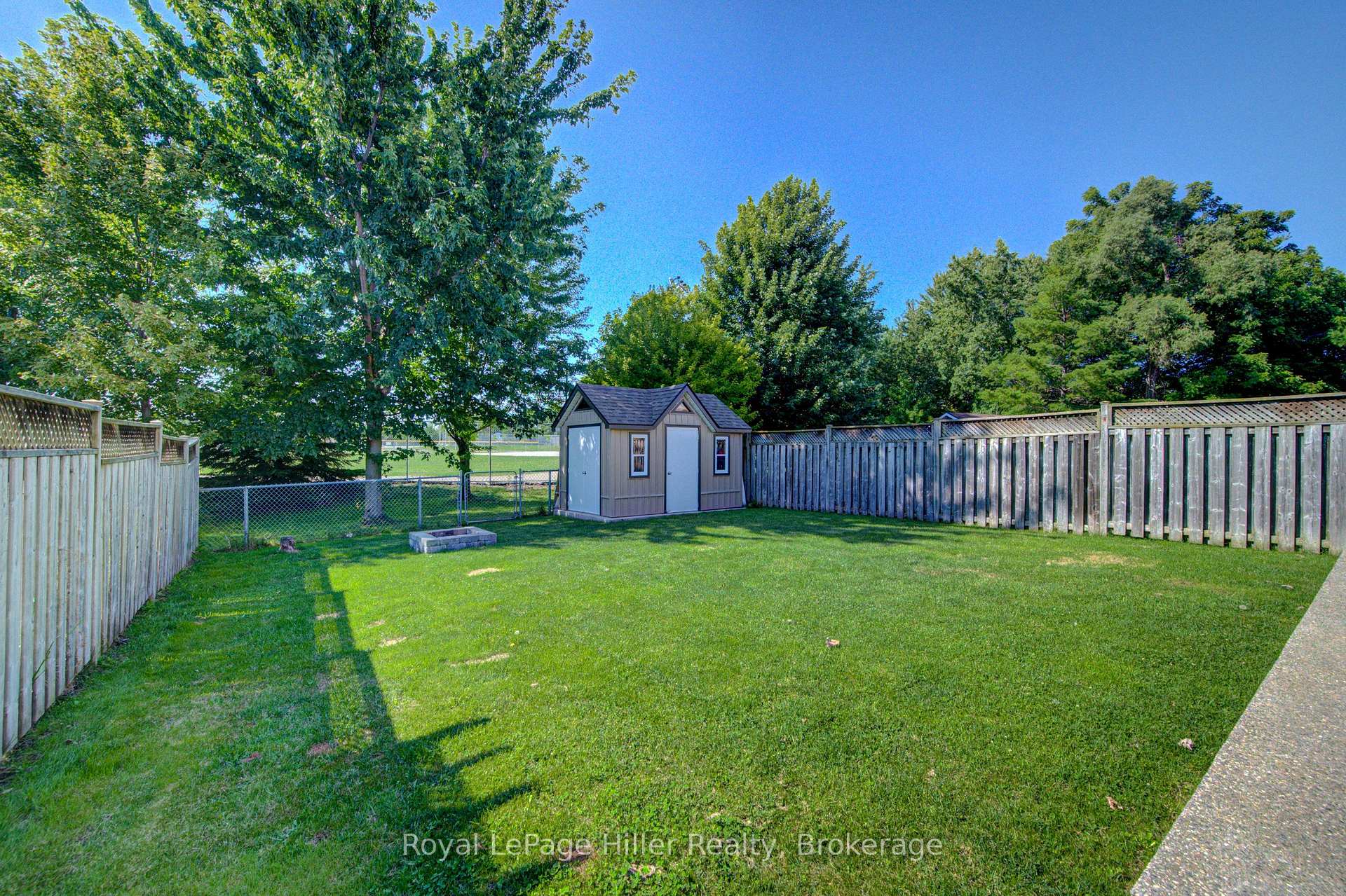 Photo 45 of 220 Schneller Drive, Wilmot, Baden — HOMEH