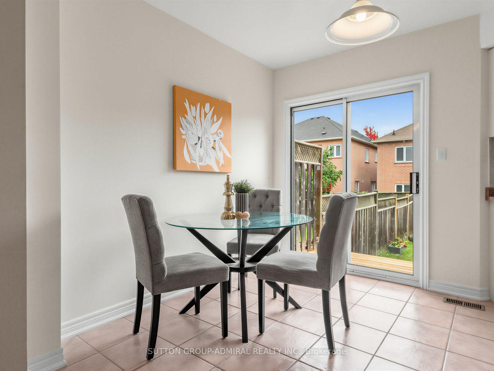 Photo 22 of 17 Royal Appian Crescent, Vaughan, Patterson — HOMEH