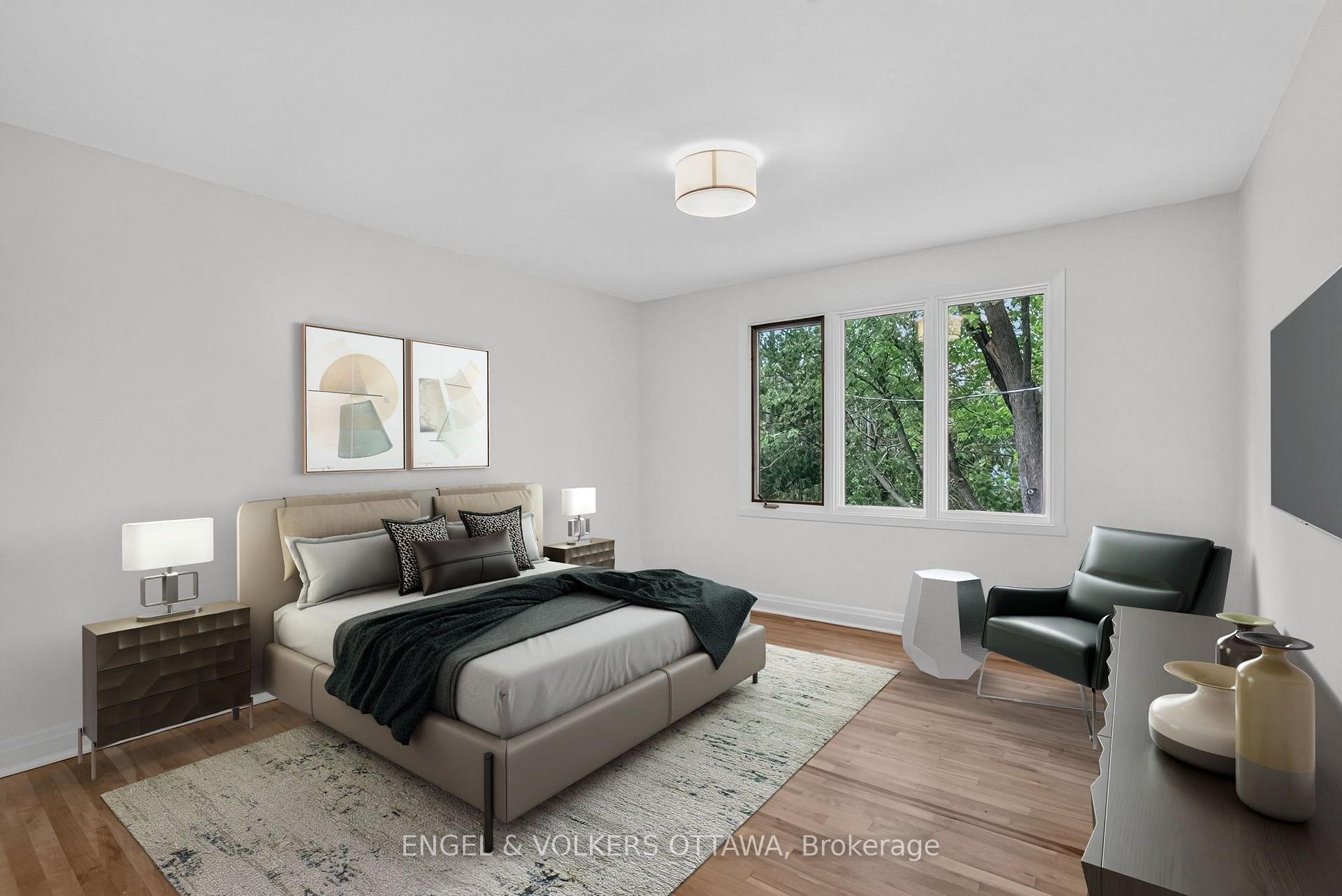 Photo 27 of 35 Bedford Crescent, Ottawa, Manor Park — HOMEH