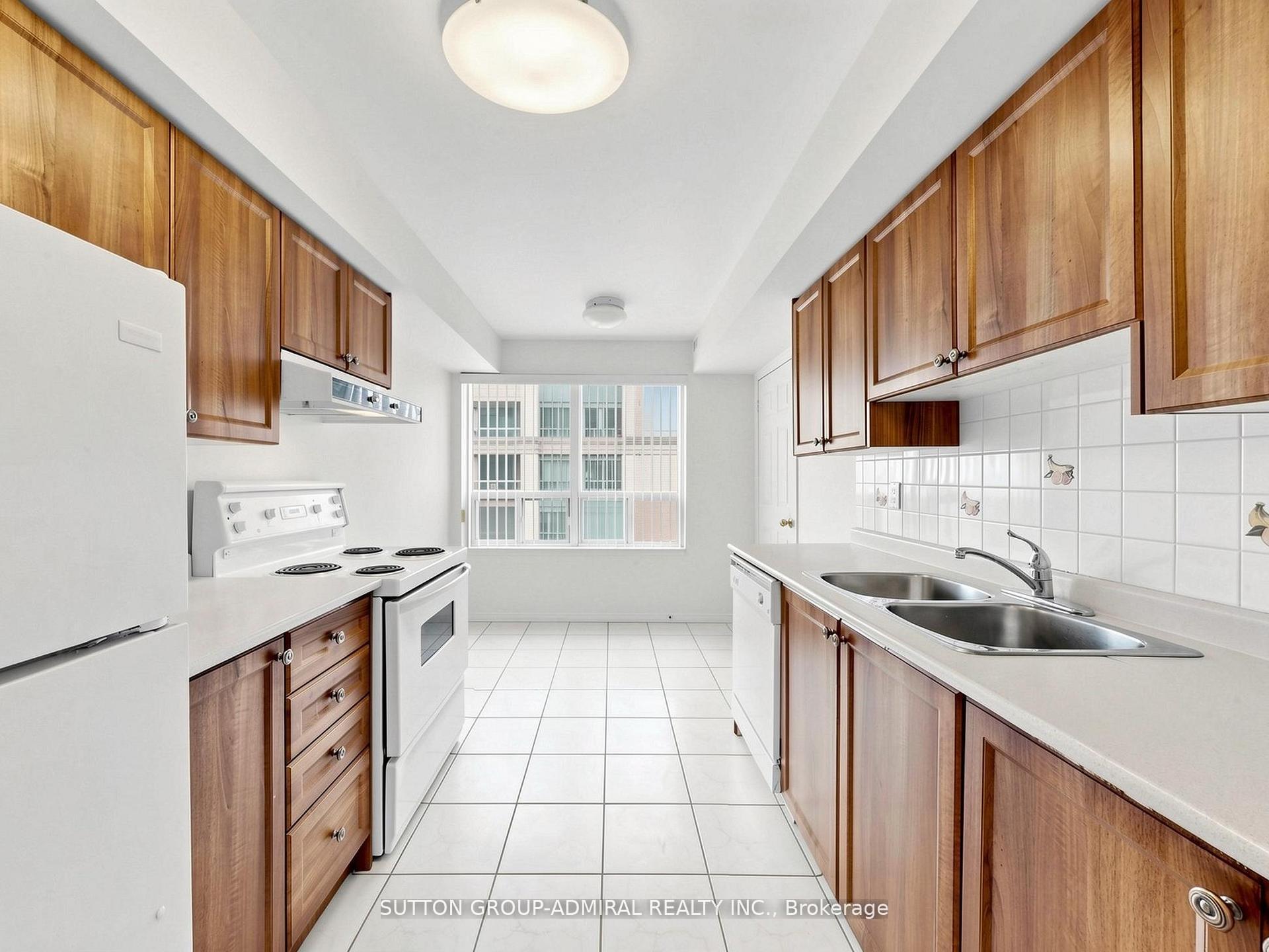 Photo 12 of Unit 704, 1 Emerald Lane, Vaughan, Crestwood-Springfarm-Yorkhill — HOMEH