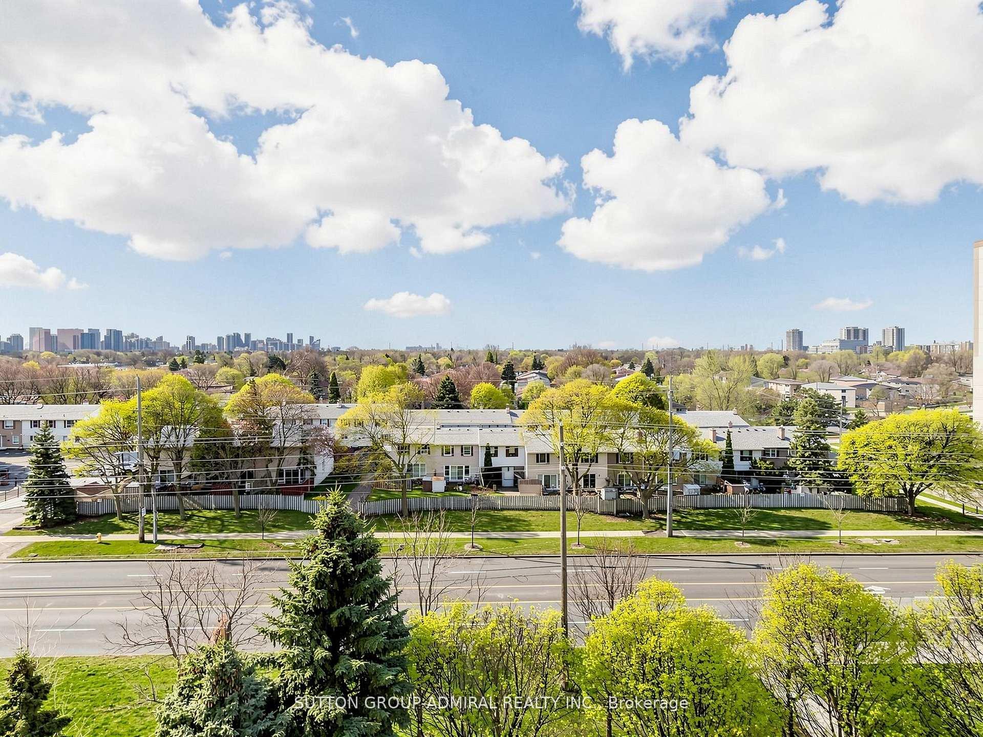 Photo 29 of Unit 704, 1 Emerald Lane, Vaughan, Crestwood-Springfarm-Yorkhill — HOMEH