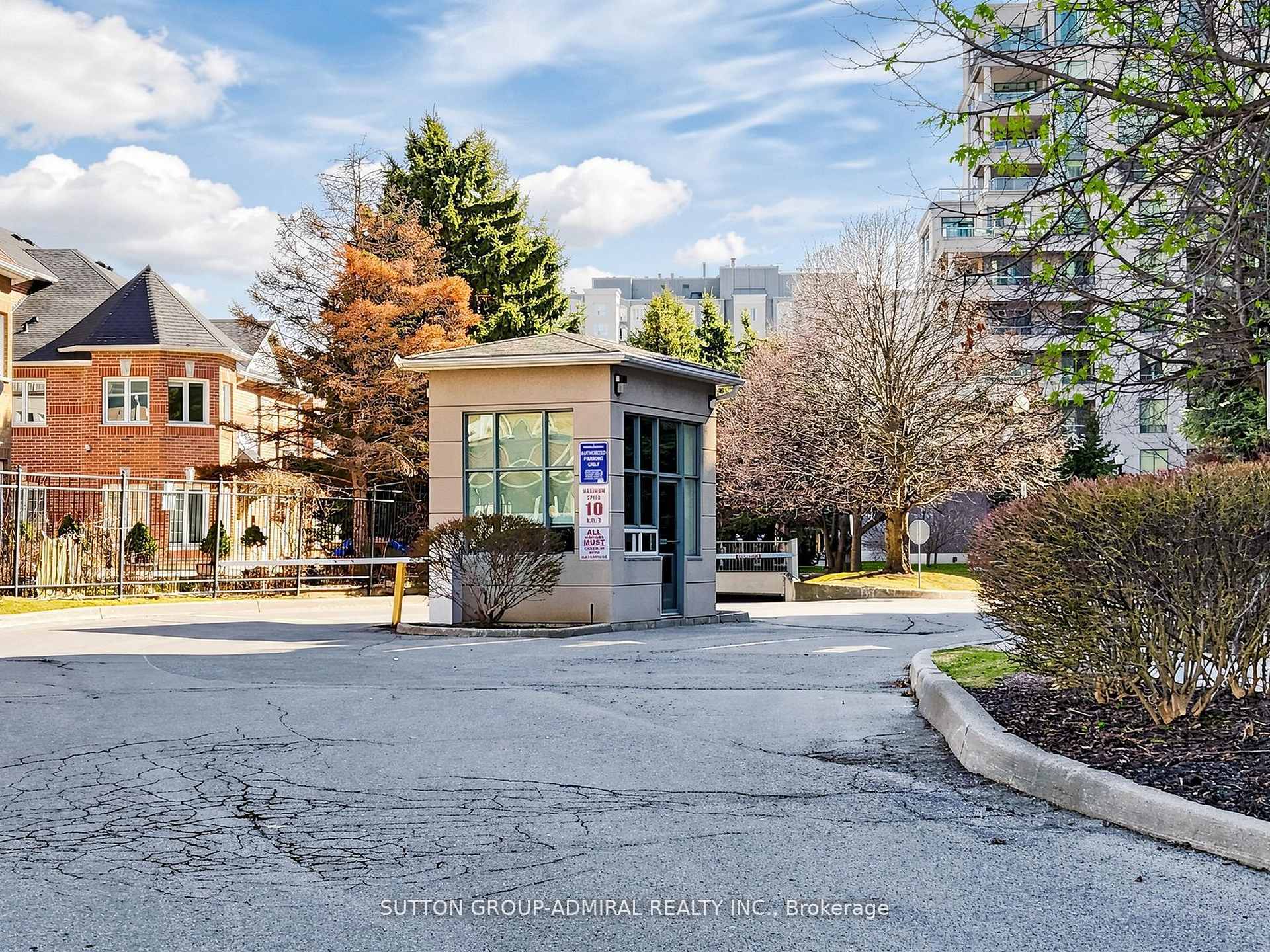Photo 35 of Unit 704, 1 Emerald Lane, Vaughan, Crestwood-Springfarm-Yorkhill — HOMEH
