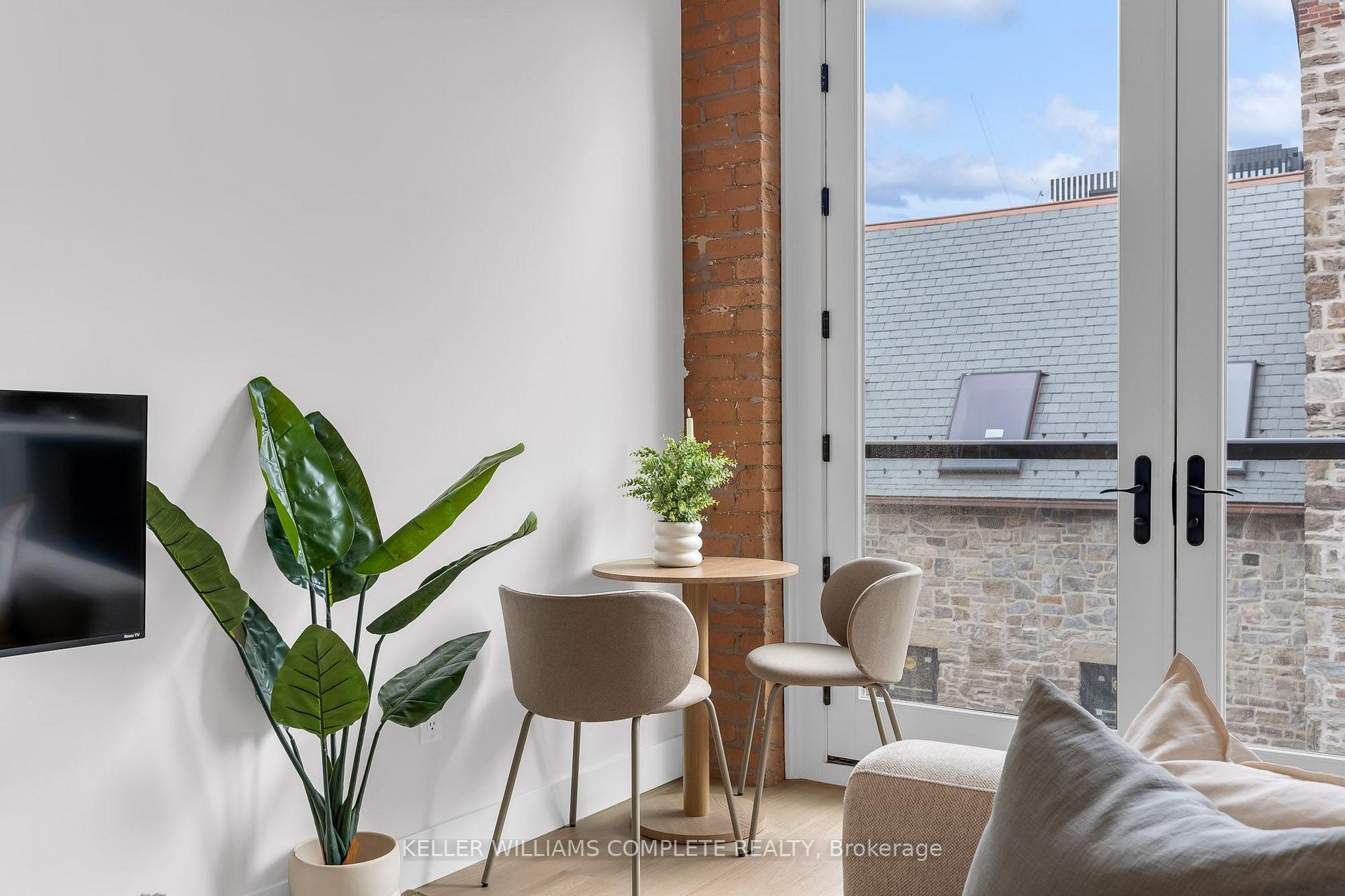 Photo 5 of Unit 304, 56 York Boulevard, Hamilton, Central — HOMEH