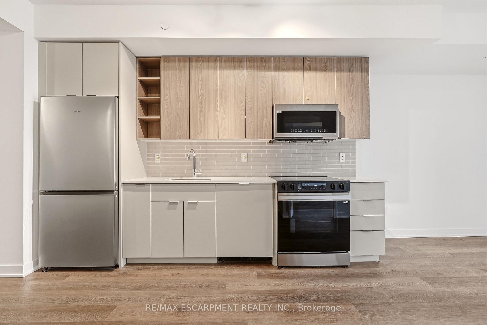 Photo 11 of Unit 1106, 2075 Lakeshore Road, Burlington, Brant — HOMEH