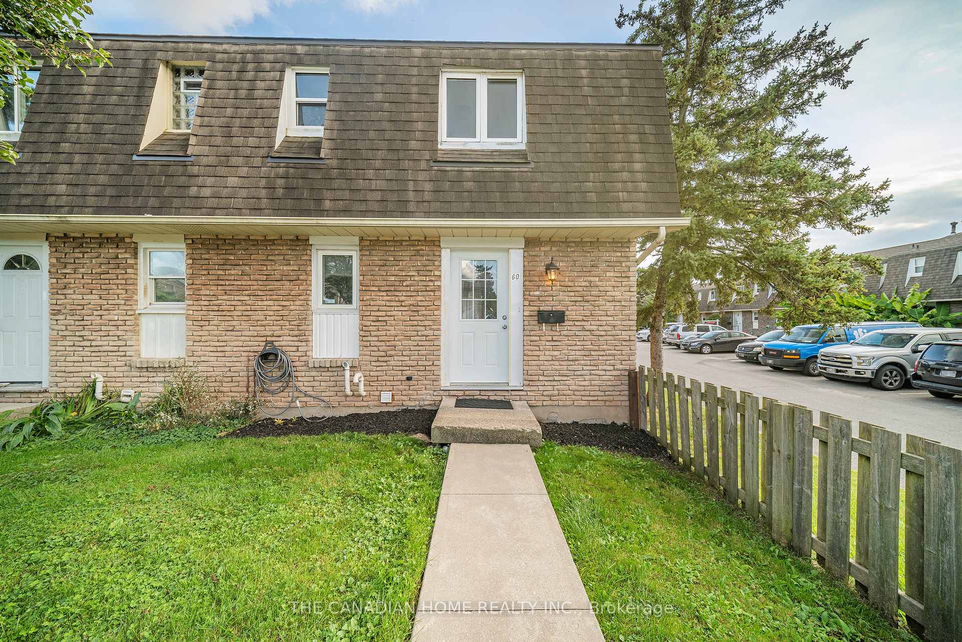 Photo of Unit 60, 131 Rockwood Avenue