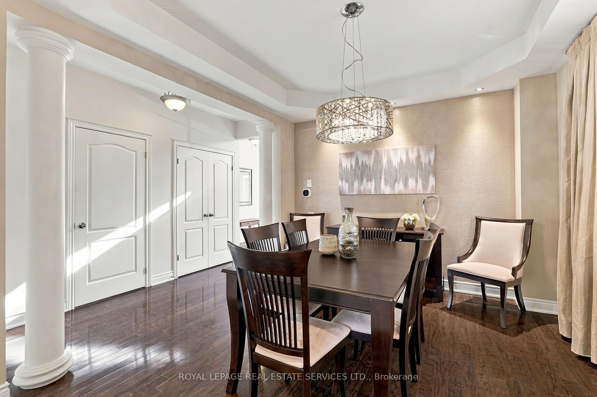 Photo 8 of 227 Alison Crescent, Oakville, Bronte — HOMEH