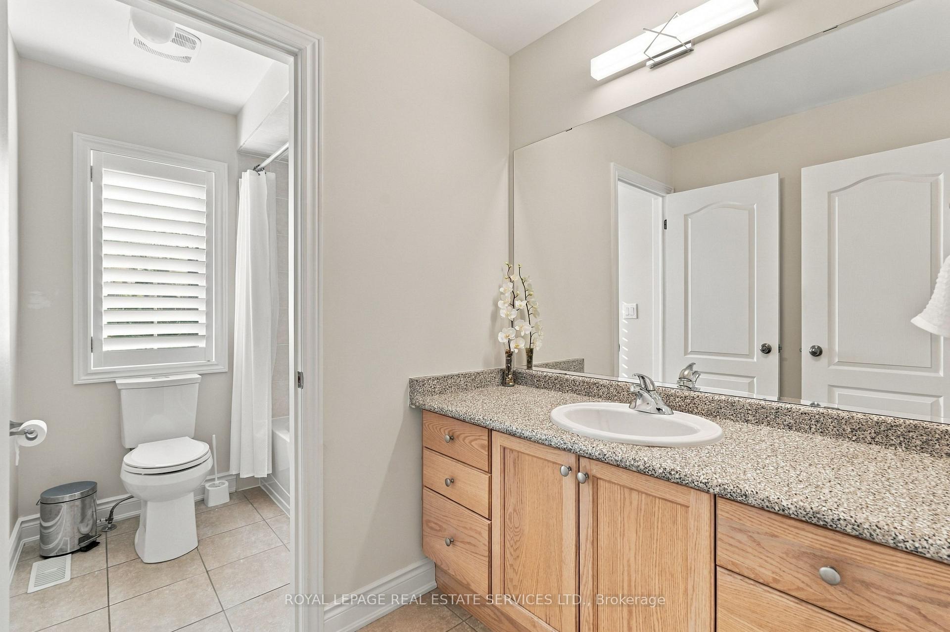 Photo 25 of 227 Alison Crescent, Oakville, Bronte — HOMEH