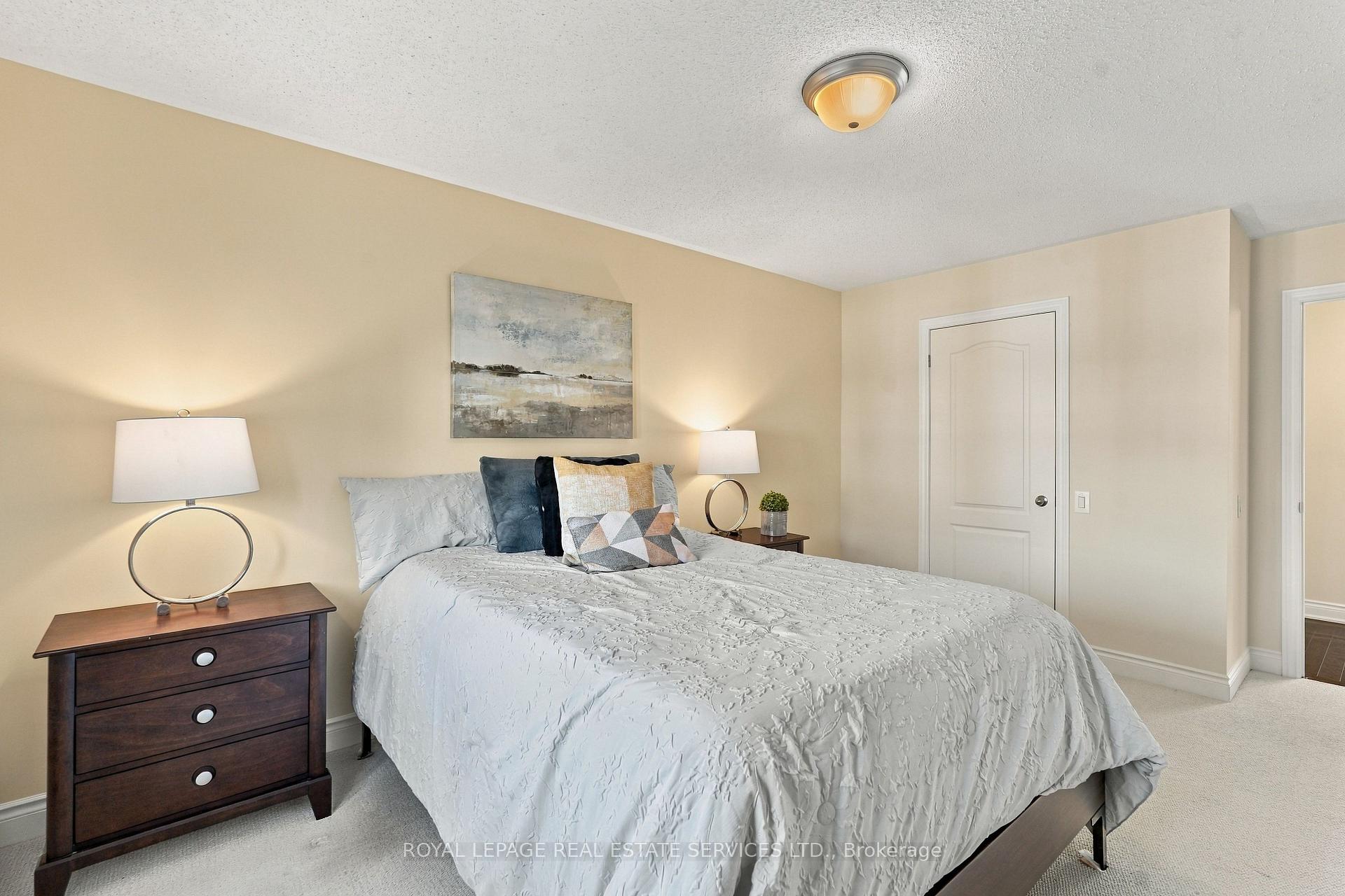 Photo 27 of 227 Alison Crescent, Oakville, Bronte — HOMEH