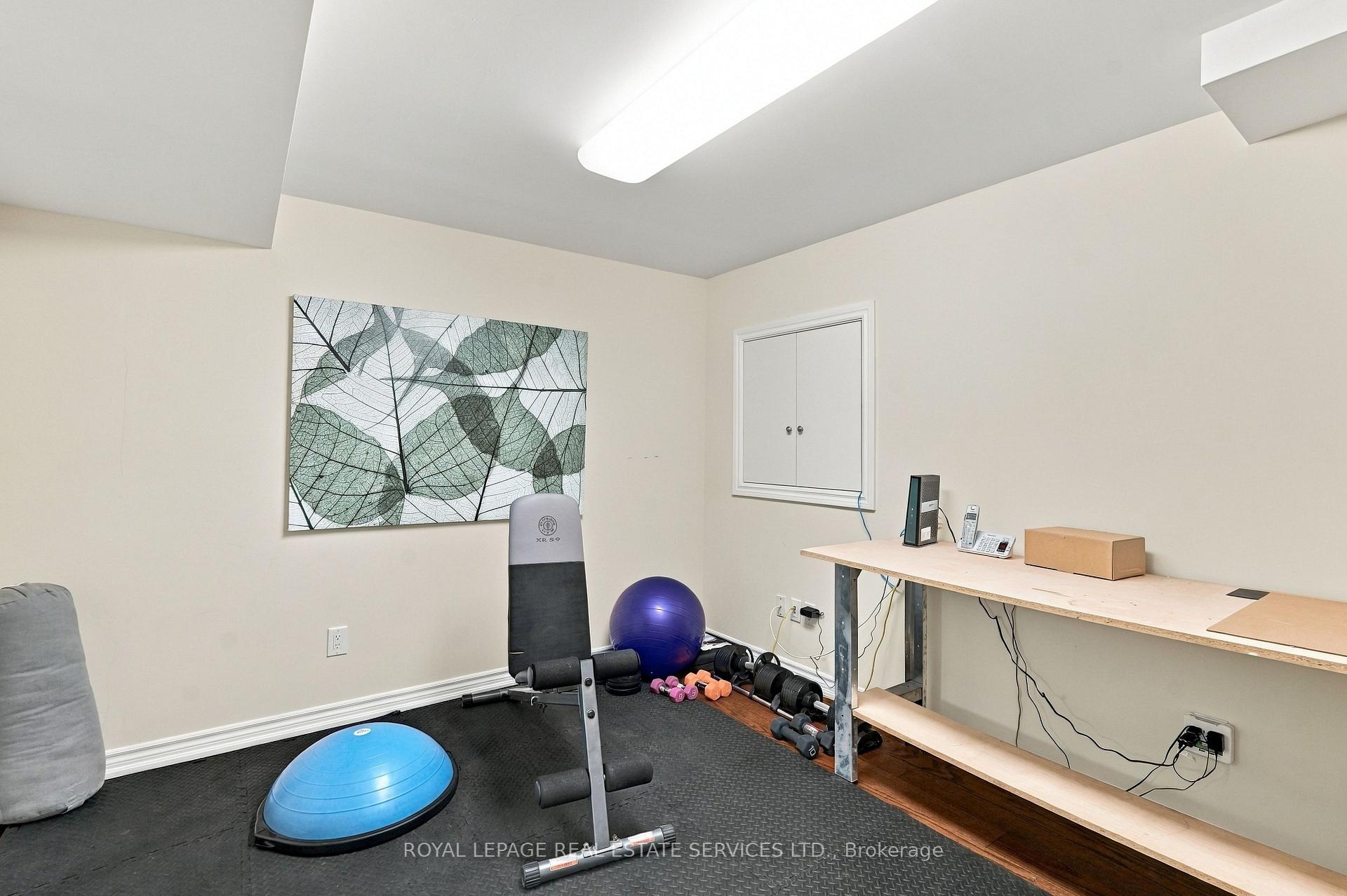 Photo 37 of 227 Alison Crescent, Oakville, Bronte — HOMEH