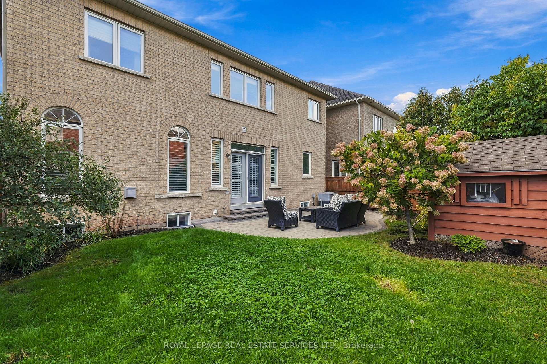 Photo 39 of 227 Alison Crescent, Oakville, Bronte — HOMEH