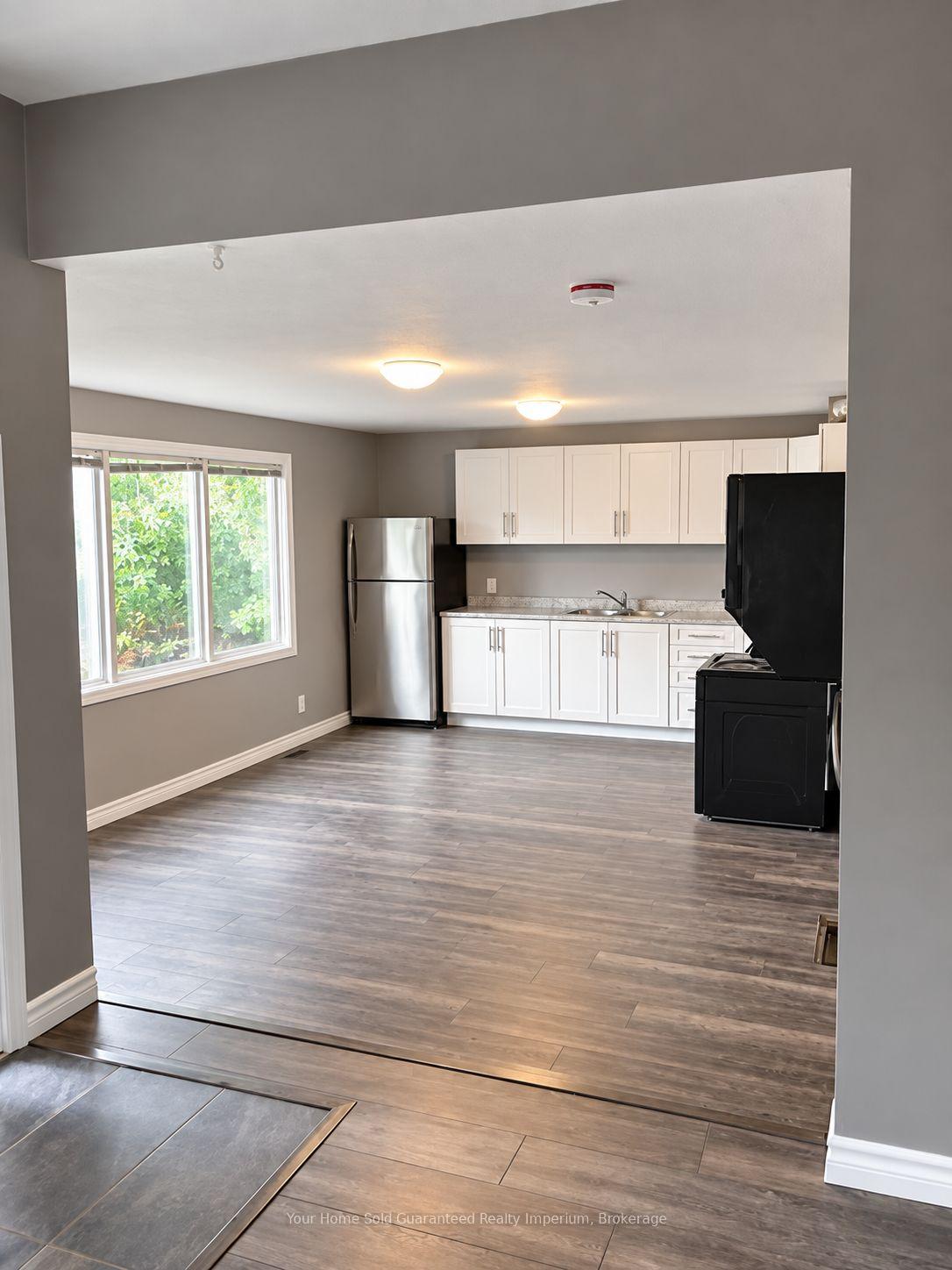 Photo 7 of 340 Innisfil Street, Barrie, Allandale — HOMEH