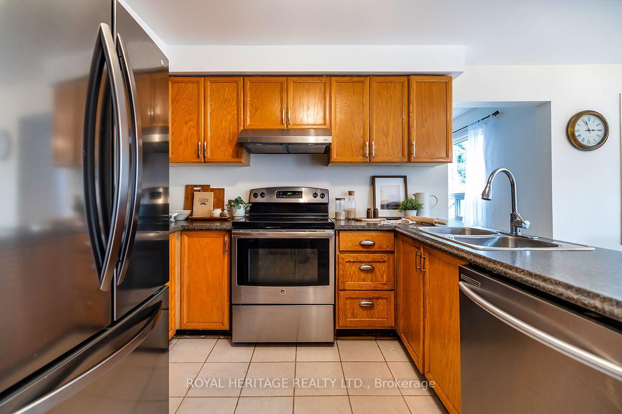 Photo 15 of 61 Forest Hts Street, Whitby, Pringle Creek — HOMEH