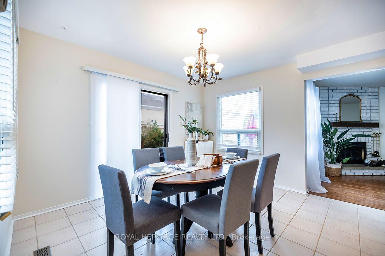Photo 19 of 61 Forest Hts Street, Whitby, Pringle Creek — HOMEH