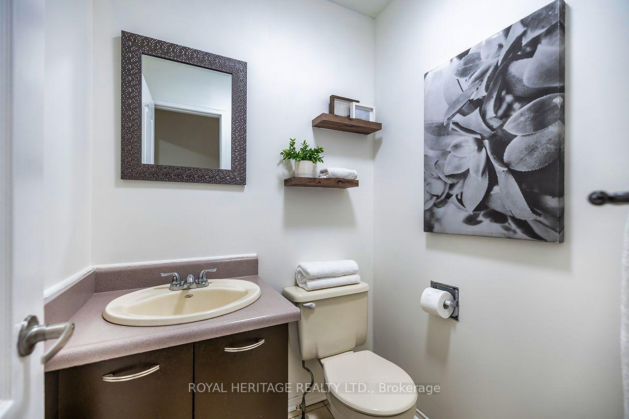 Photo 34 of 61 Forest Hts Street, Whitby, Pringle Creek — HOMEH