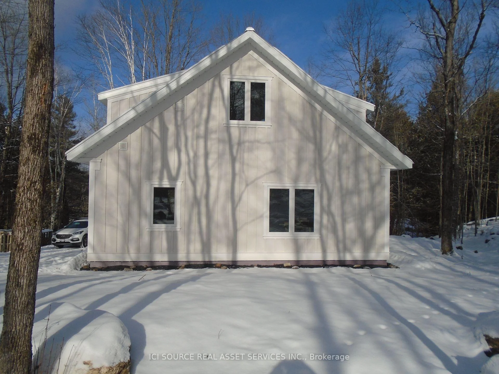 Photo 8 of 2137 Bennett Lake Road, Tay Valley, Bathurst/Burgess & Sherbrooke (Bathurst) Twp — HOMEH