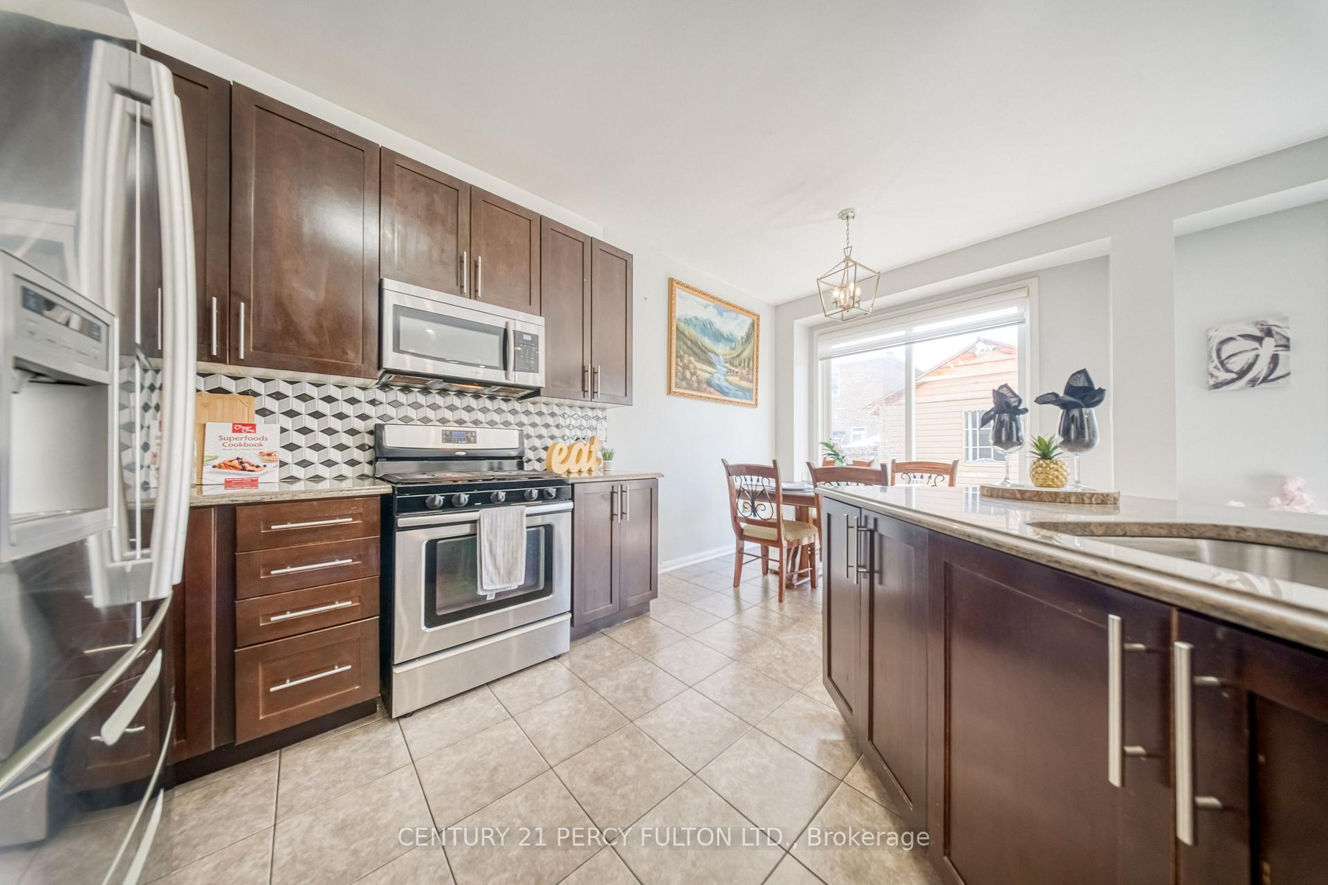 Photo 14 of 1749 Liatris Drive, Pickering, Duffin Heights — HOMEH