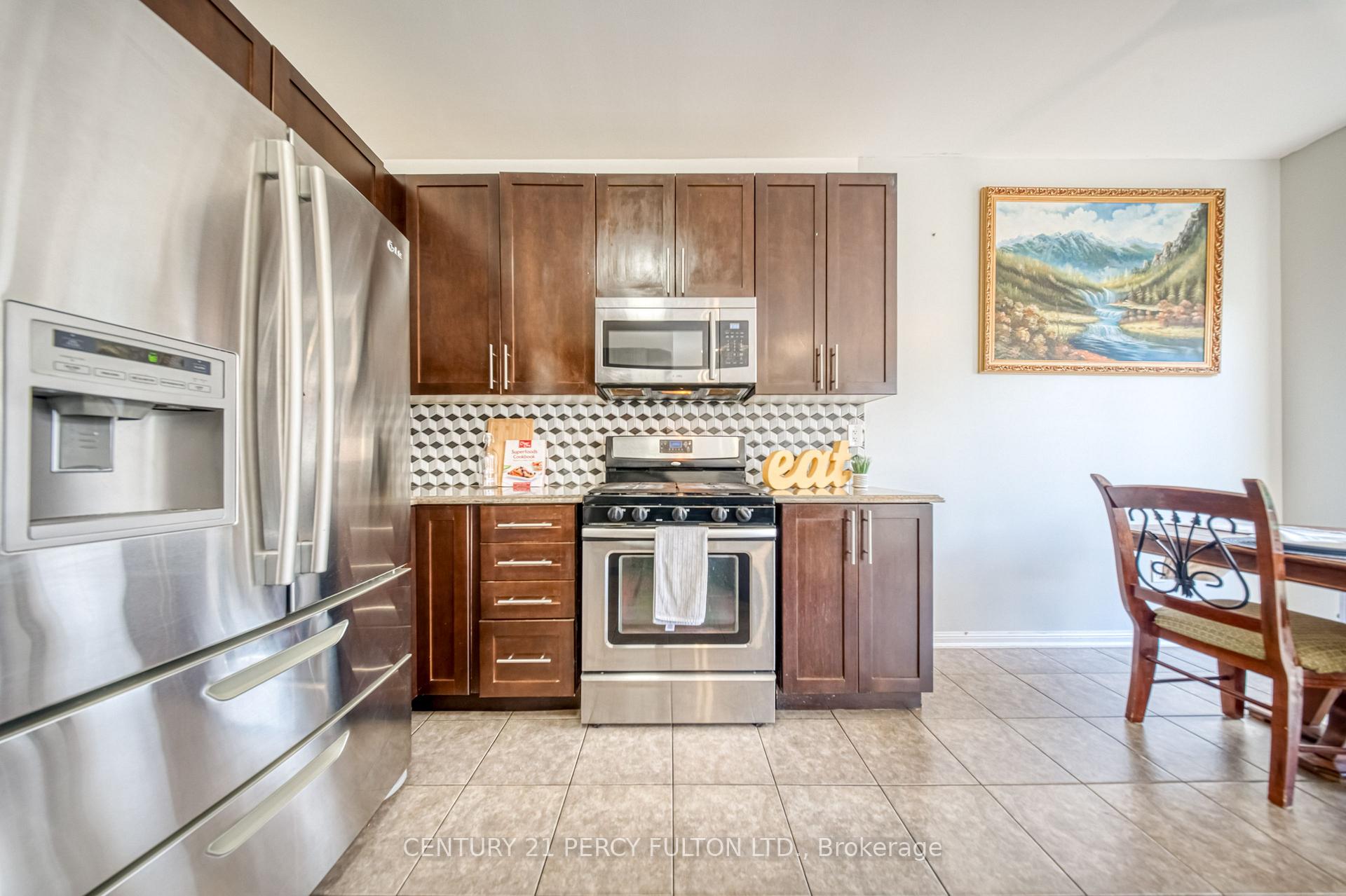 Photo 15 of 1749 Liatris Drive, Pickering, Duffin Heights — HOMEH