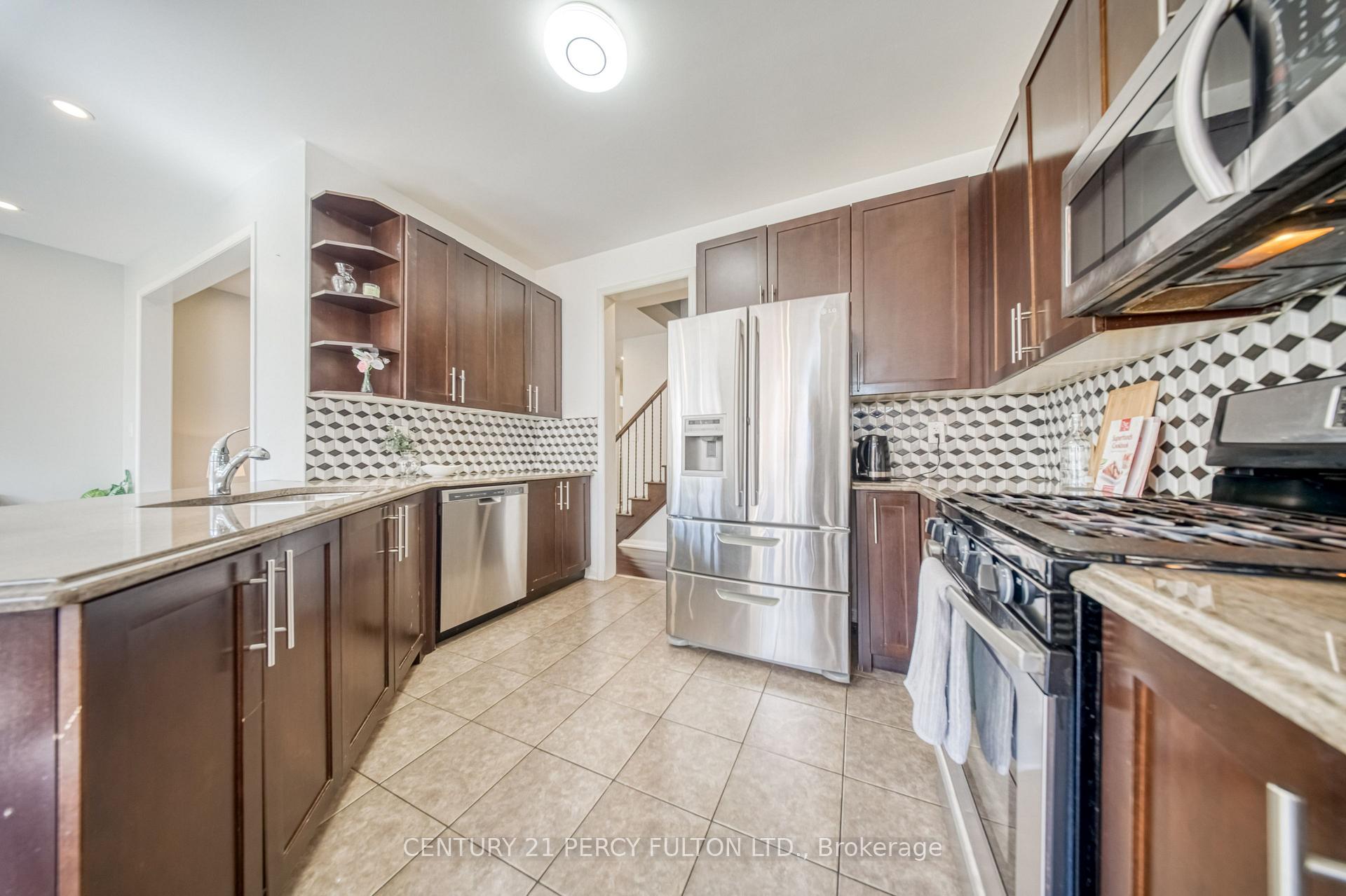 Photo 17 of 1749 Liatris Drive, Pickering, Duffin Heights — HOMEH